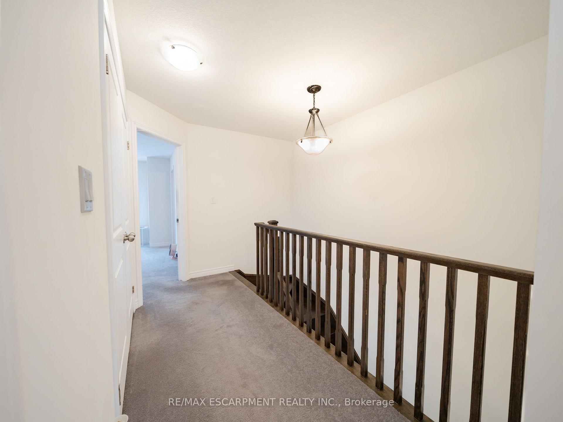 Photo 27 of 30 Cleland Avenue, Hamilton, Meadowlands — HOMEH