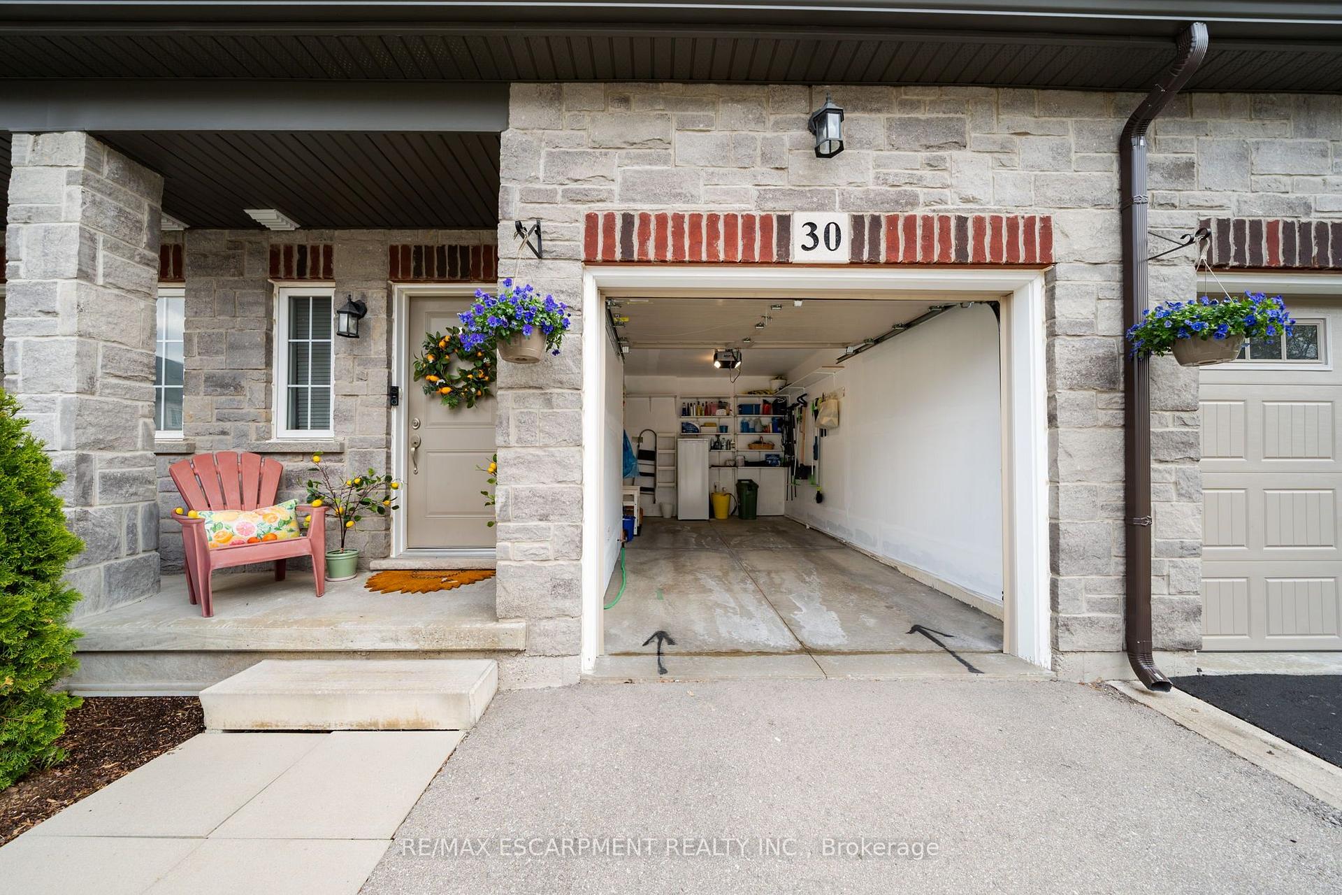 Photo 49 of 30 Cleland Avenue, Hamilton, Meadowlands — HOMEH