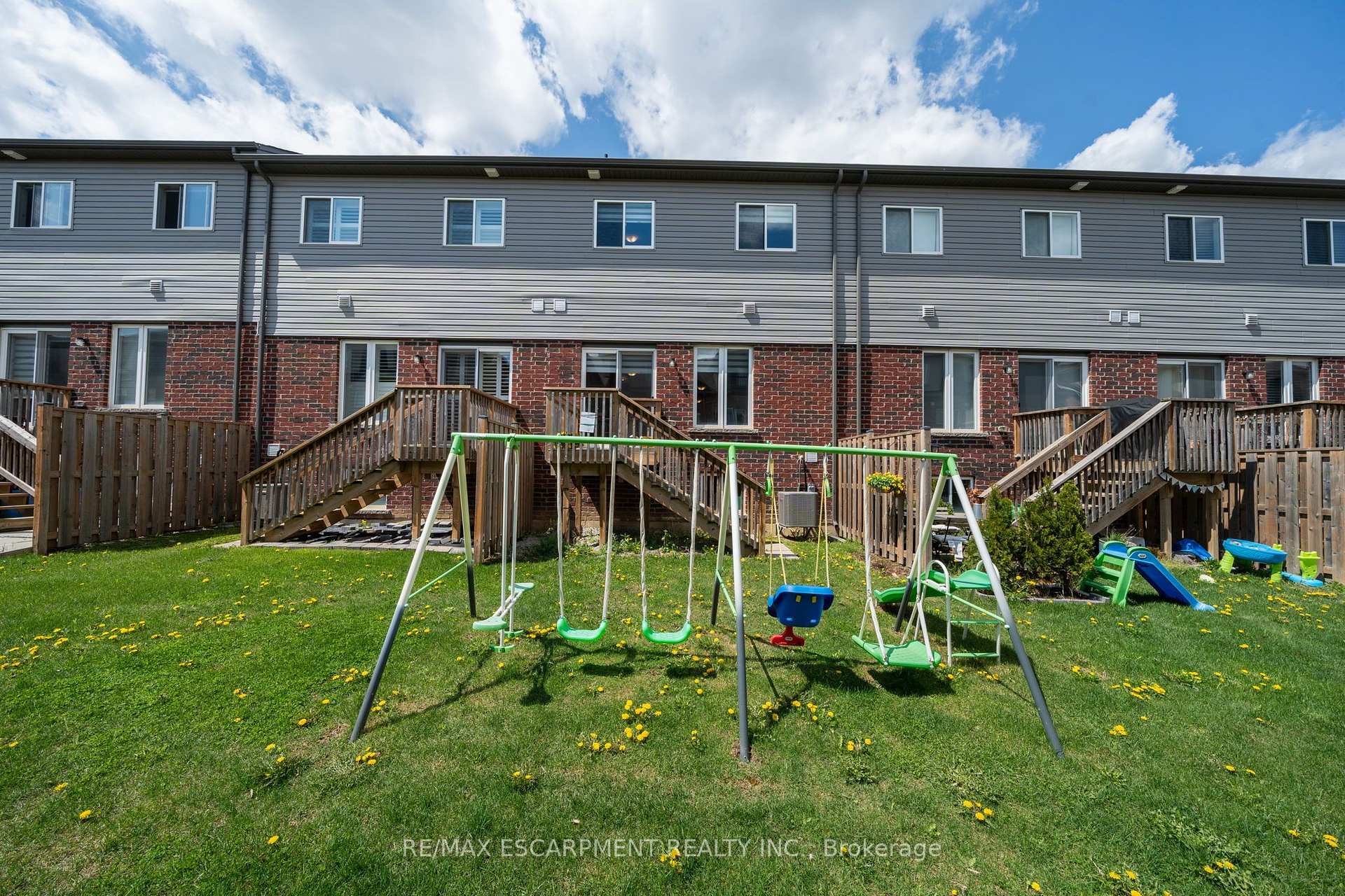 Photo 51 of 30 Cleland Avenue, Hamilton, Meadowlands — HOMEH