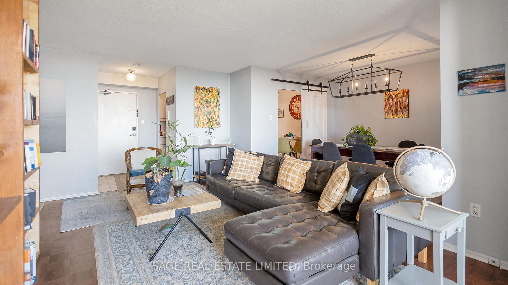Photo 5 of Unit 1006, 362 The East Mall, Etobicoke, Islington-City Centre West — HOMEH