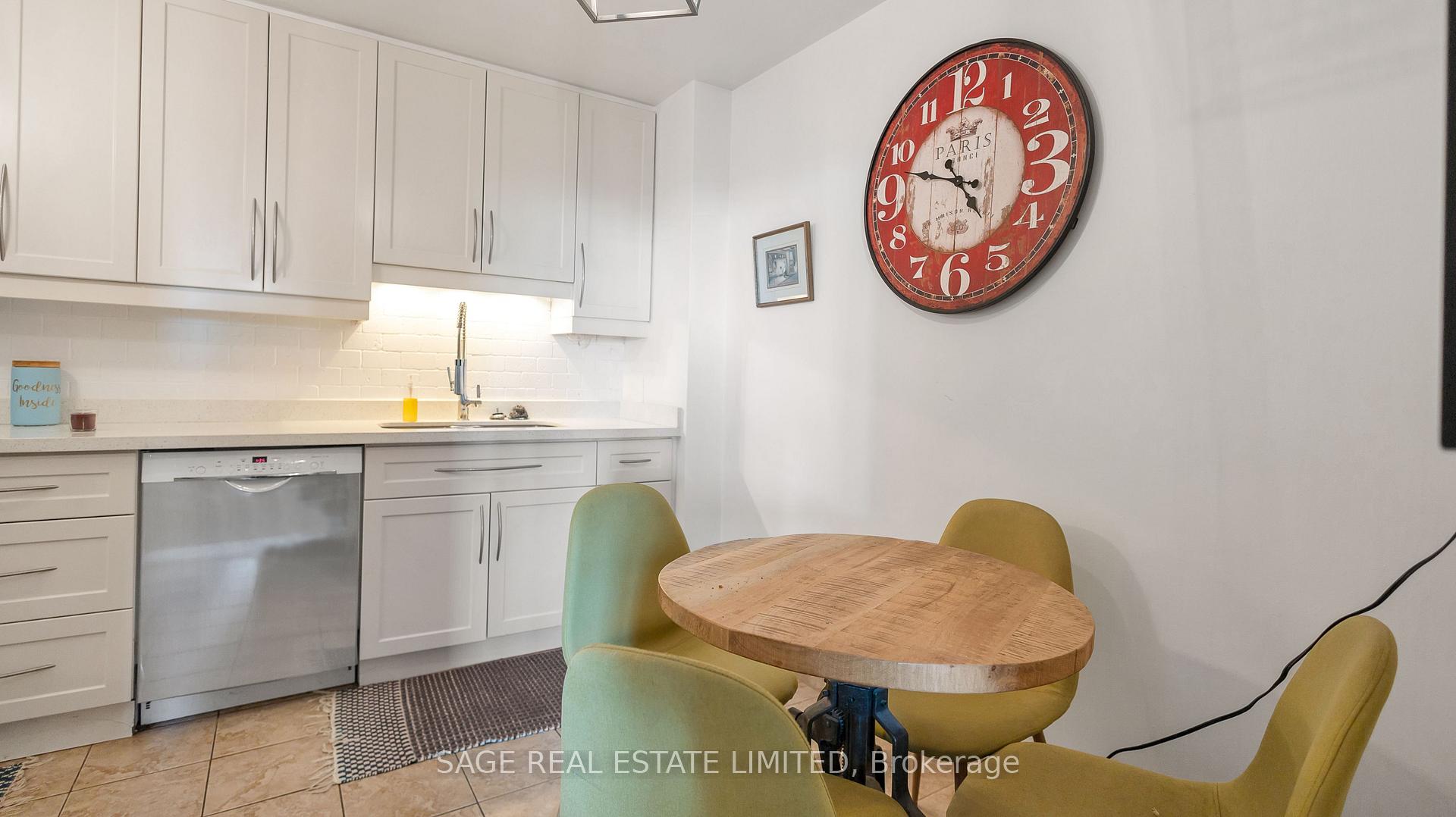 Photo 9 of Unit 1006, 362 The East Mall, Etobicoke, Islington-City Centre West — HOMEH