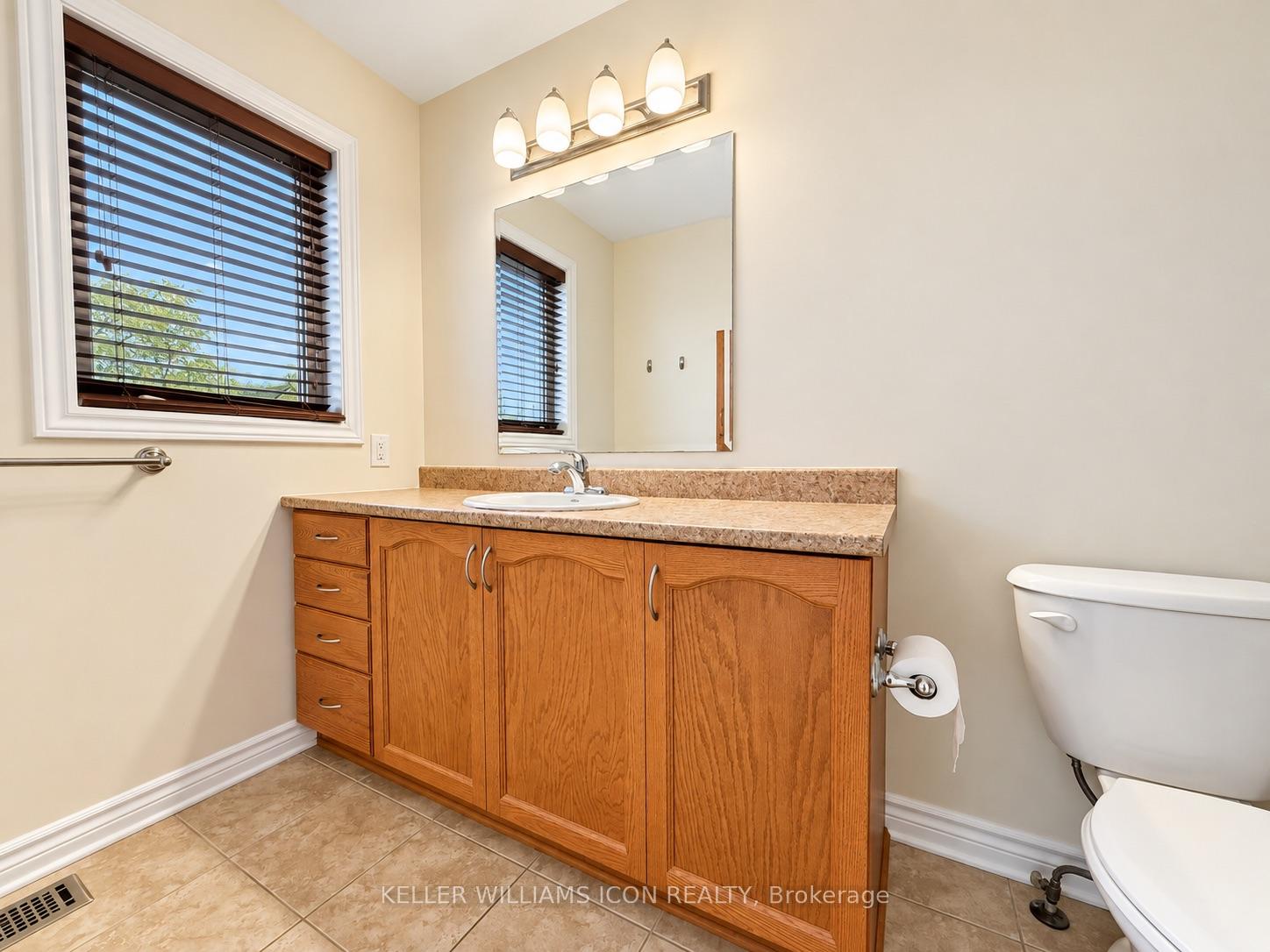 Photo 15 of 318 Ventanna Way, Ottawa, Barrhaven - Strandherd — HOMEH