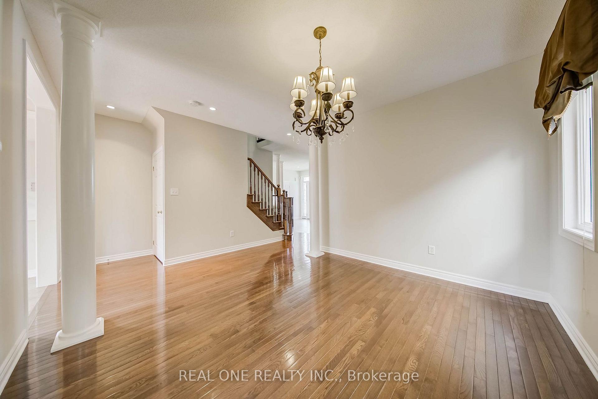 Photo 27 of 1418 Gulledge Trail, Oakville, West Oak Trails — HOMEH