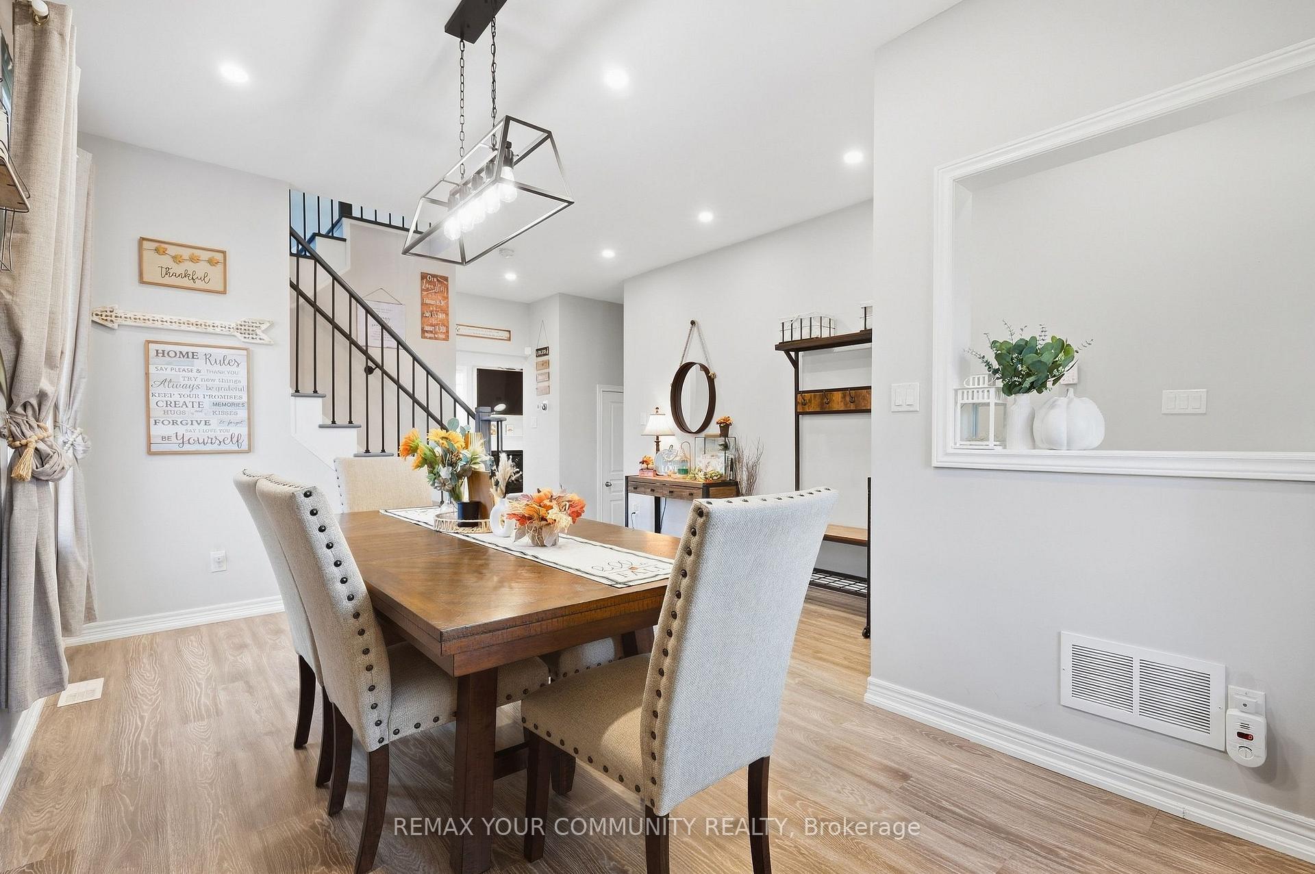 Photo 6 of 6 Jackson Drive, New Tecumseth, Tottenham — HOMEH