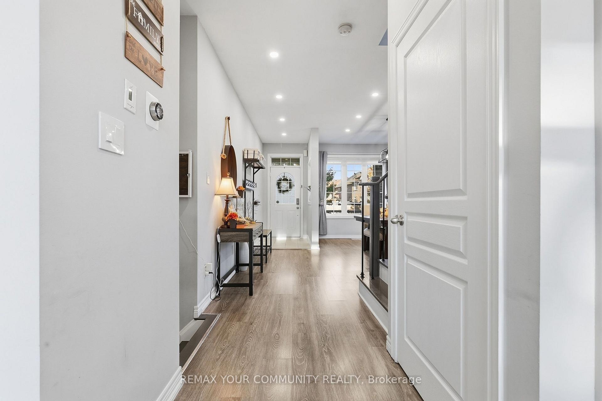 Photo 8 of 6 Jackson Drive, New Tecumseth, Tottenham — HOMEH