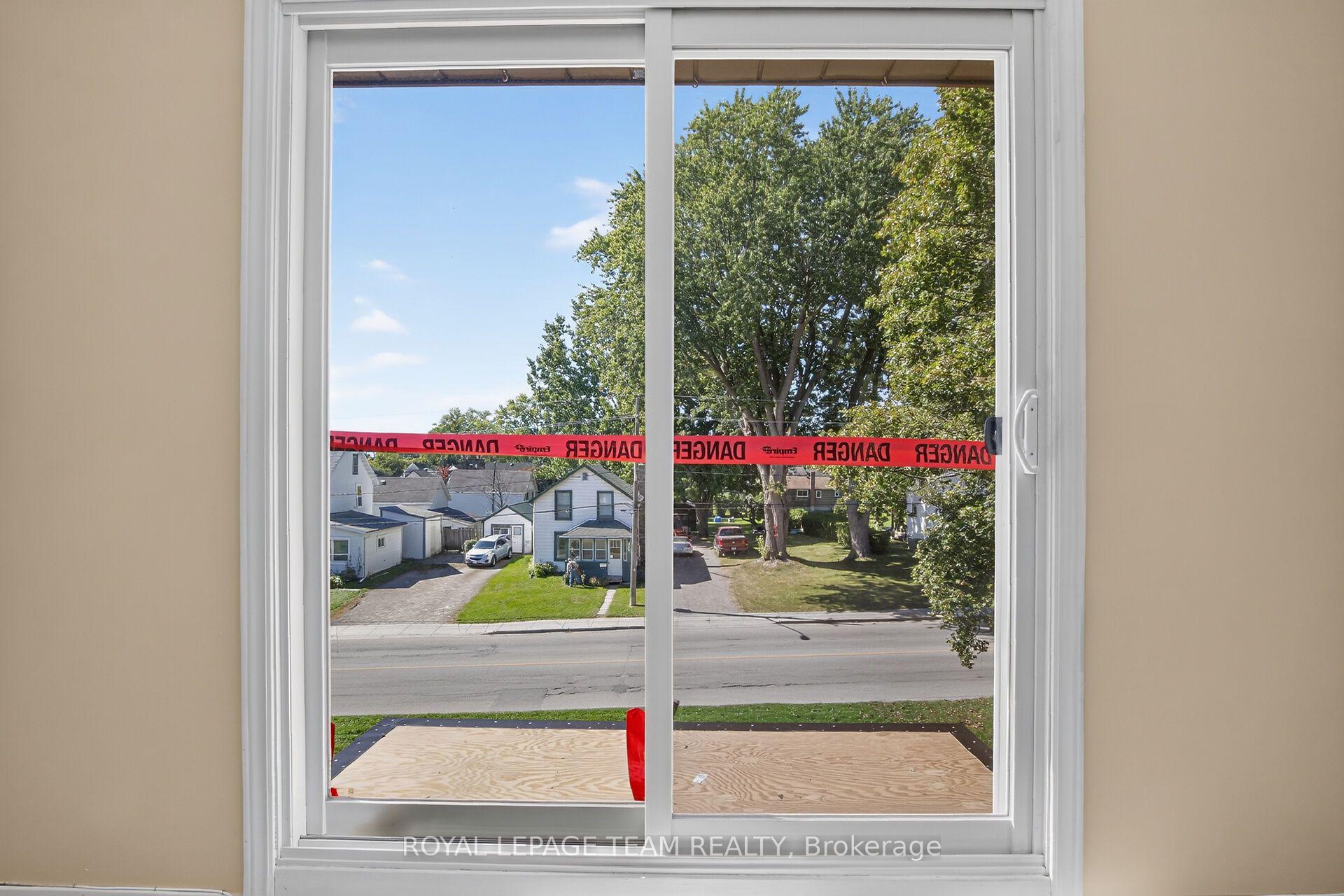 Photo 12 of Unit 21, 2 Charlotte Place, Brockville, Brockville — HOMEH