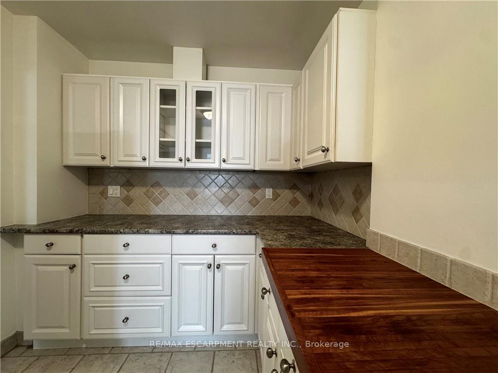 Photo 11 of Unit 809, 35 Towering Heights Boulevard, St. Catharines, Glendale/Glenridge — HOMEH