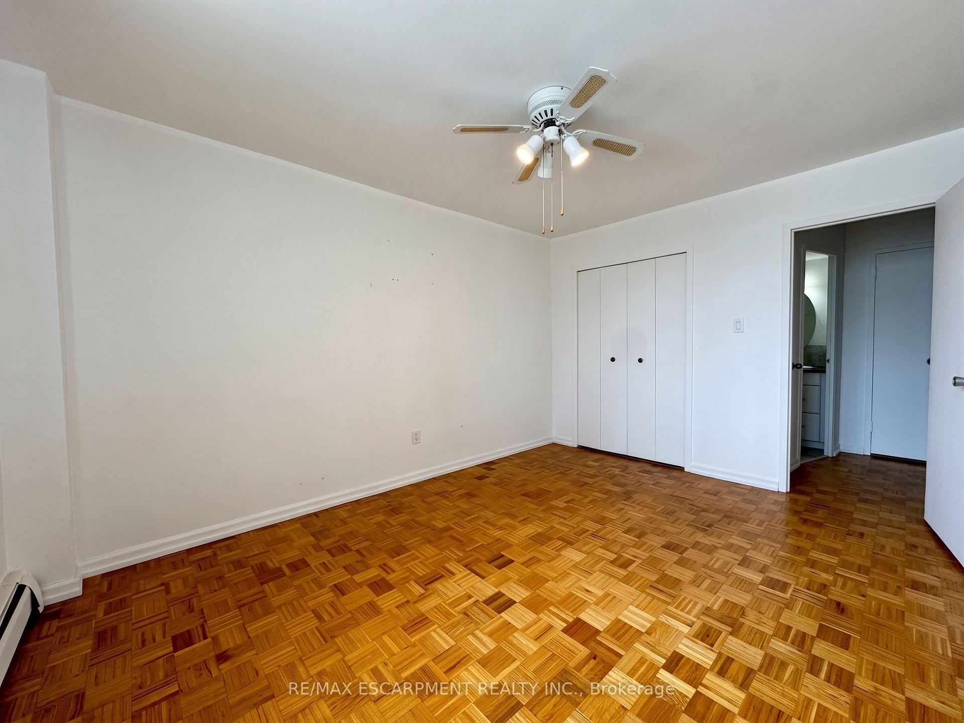 Photo 20 of Unit 809, 35 Towering Heights Boulevard, St. Catharines, Glendale/Glenridge — HOMEH