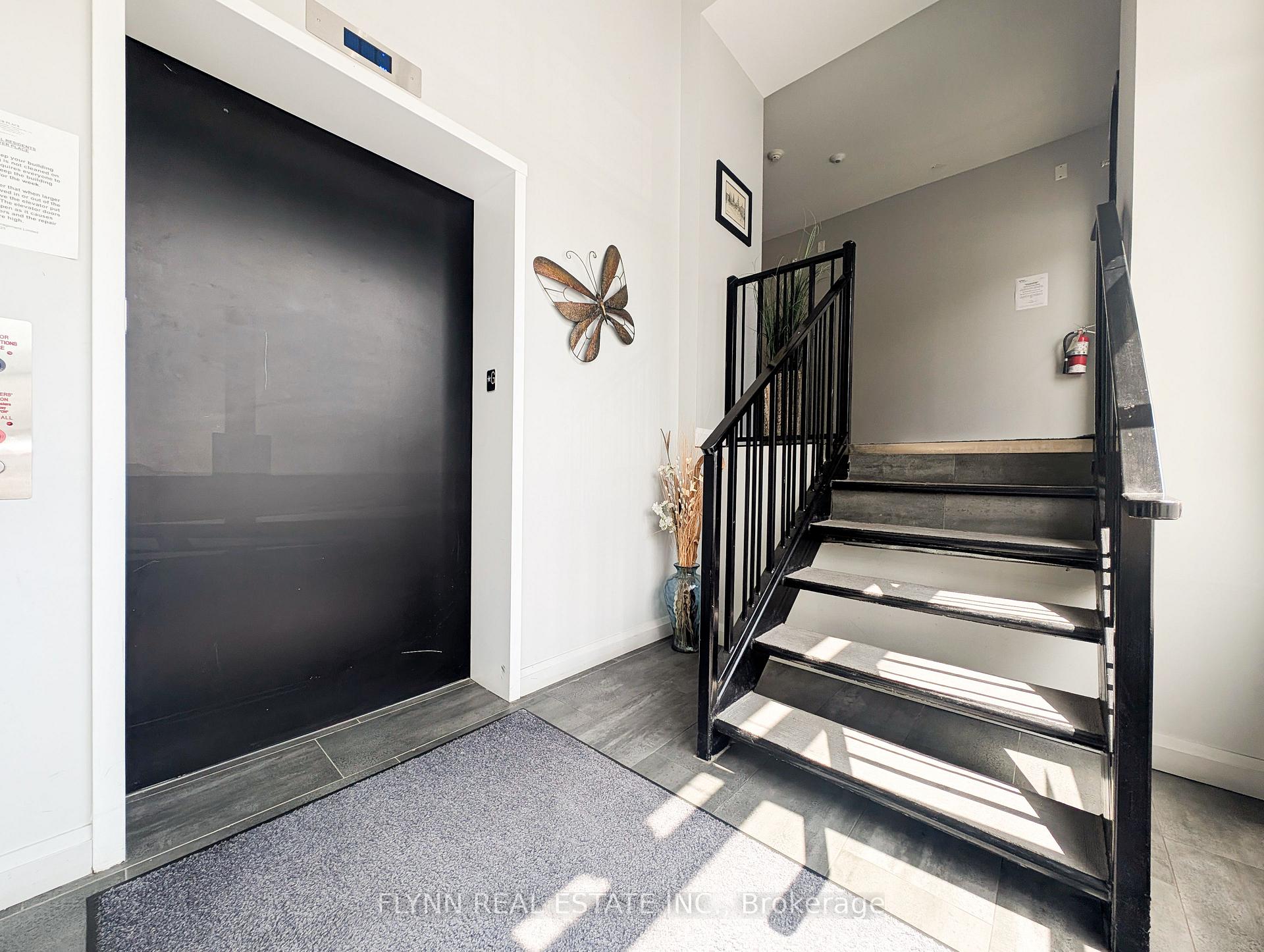 Photo 6 of Unit 207, 3710 Main Street, Niagara Falls, Chippawa — HOMEH