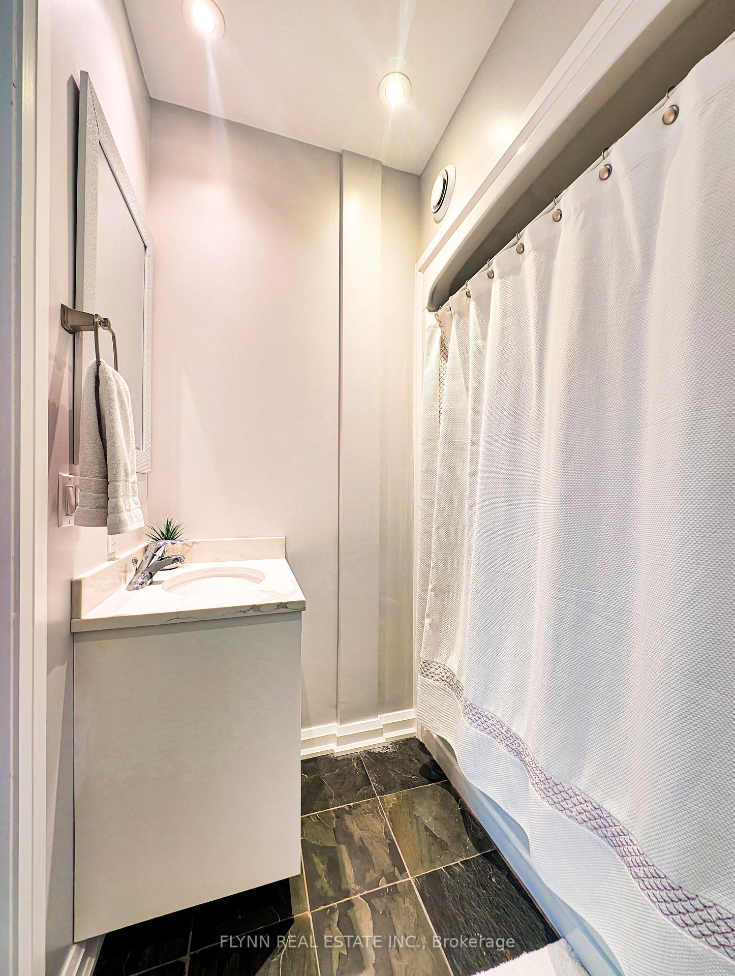 Photo 15 of Unit 207, 3710 Main Street, Niagara Falls, Chippawa — HOMEH