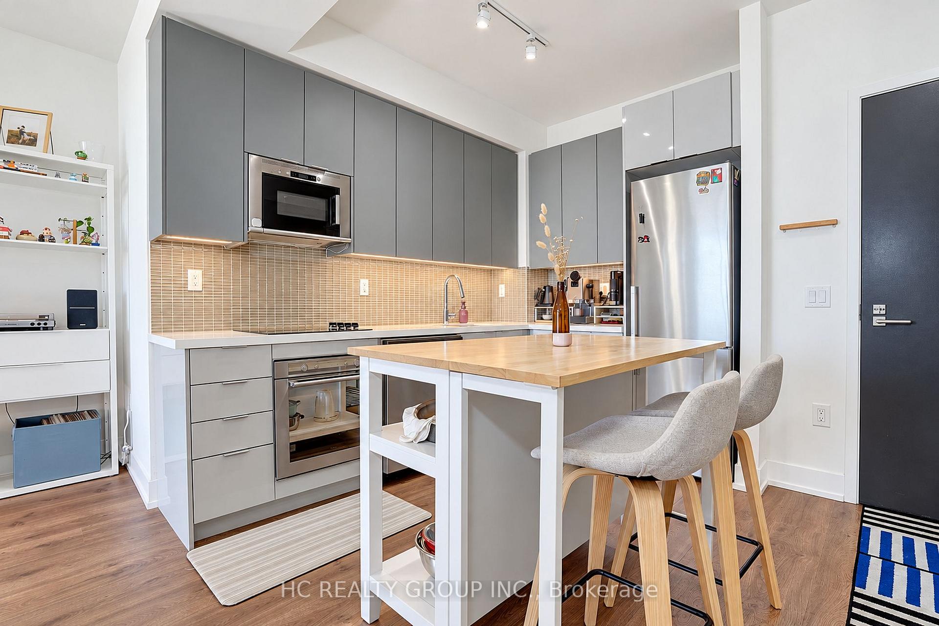 Photo 5 of Unit 1201, 2916 Highway 7, Vaughan, Concord — HOMEH