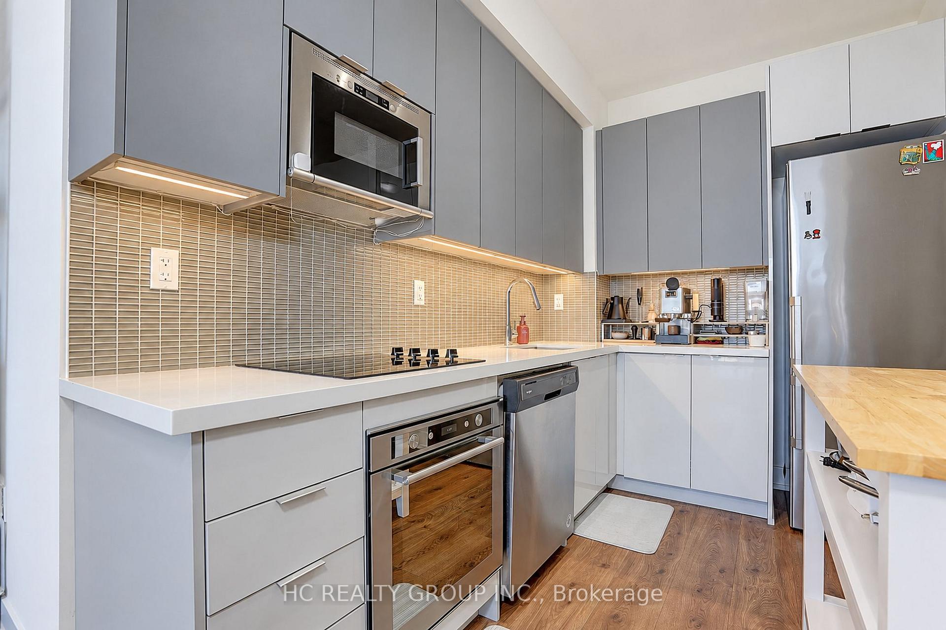 Photo 8 of Unit 1201, 2916 Highway 7, Vaughan, Concord — HOMEH