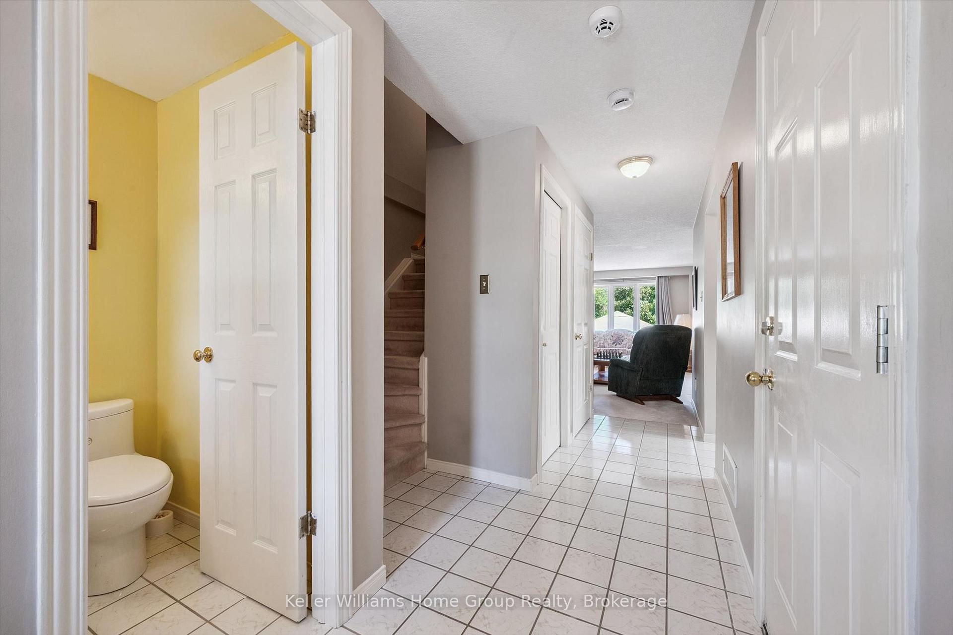 Photo 6 of 63 Boulder Crescent, Guelph, Clairfields/Hanlon Business Park — HOMEH