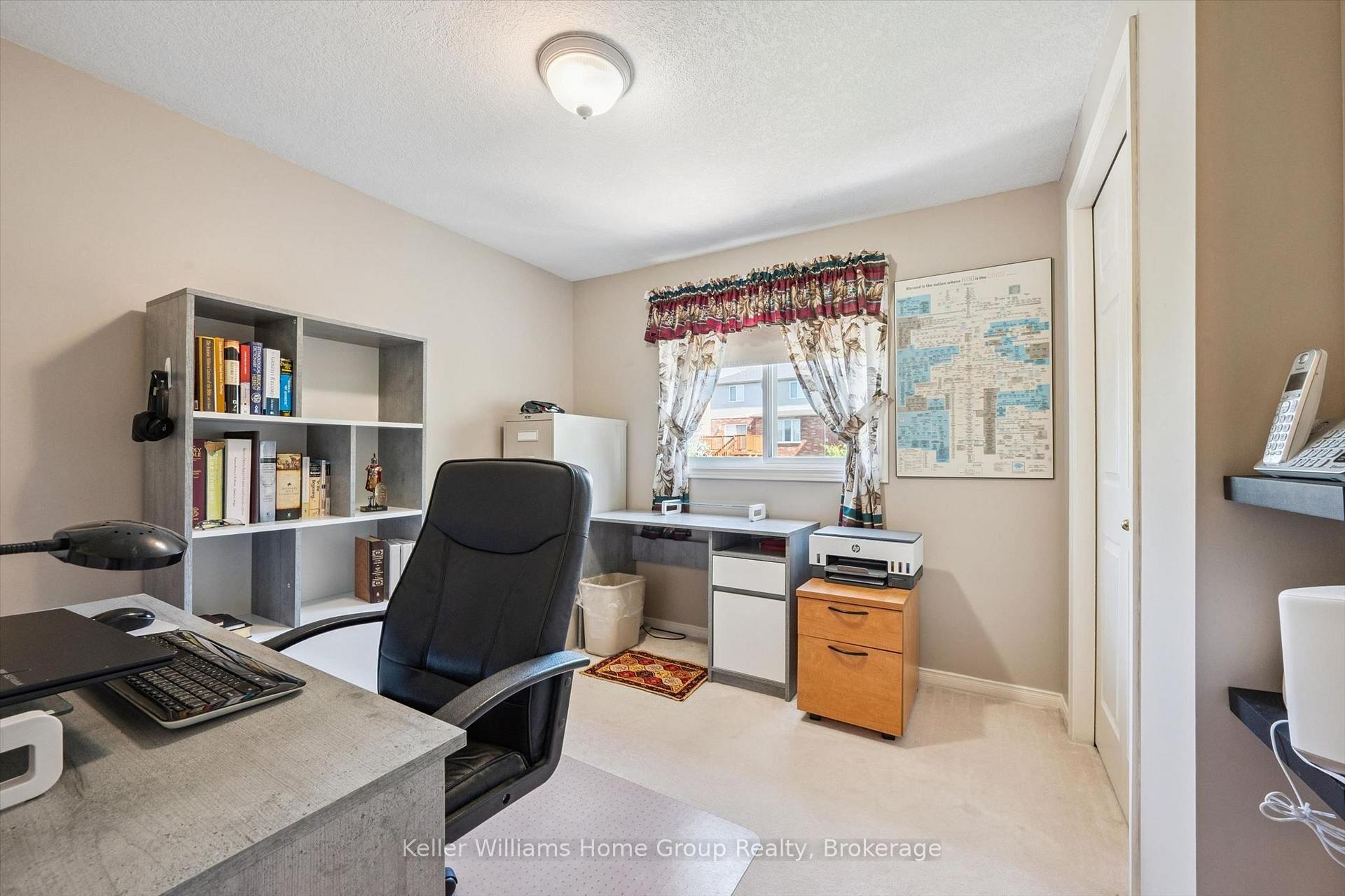 Photo 24 of 63 Boulder Crescent, Guelph, Clairfields/Hanlon Business Park — HOMEH