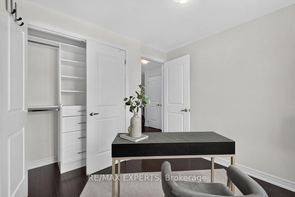 Photo 17 of Unit 19, 125 Kayla Crescent, Vaughan, Maple — HOMEH