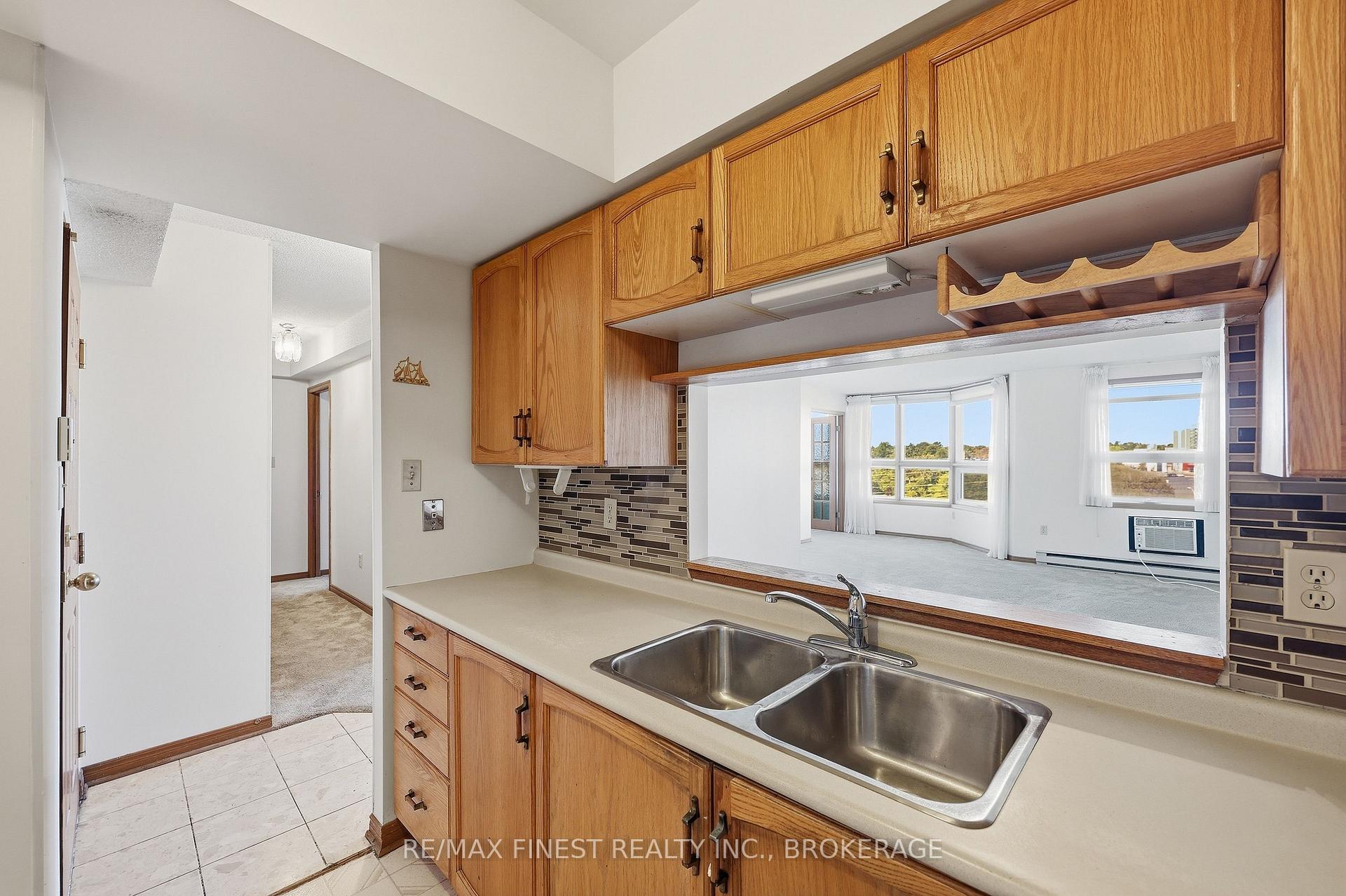 Photo 12 of Unit 601, 675 Davis Drive, Kingston, East Gardiners Rd — HOMEH