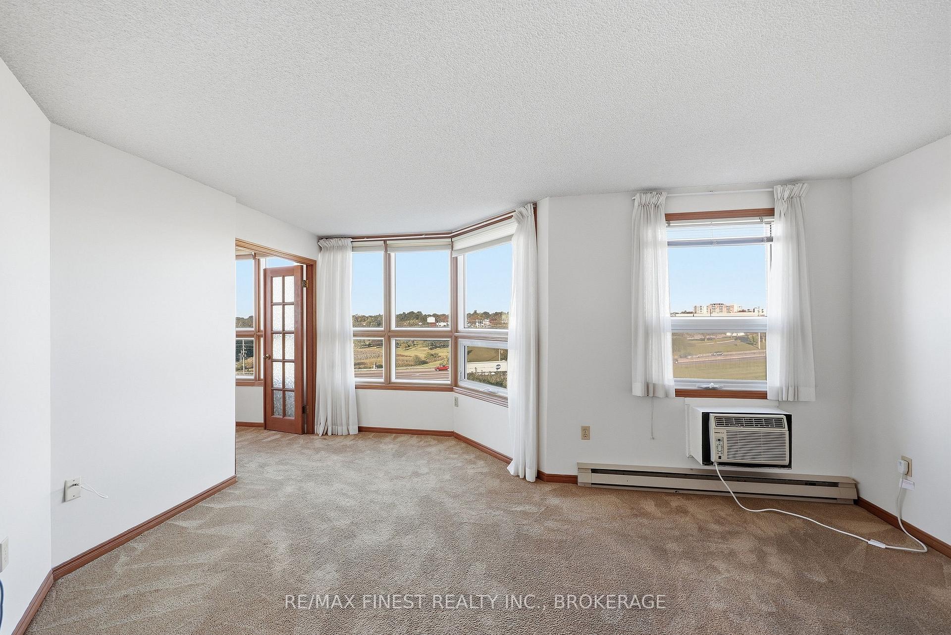 Photo 15 of Unit 601, 675 Davis Drive, Kingston, East Gardiners Rd — HOMEH
