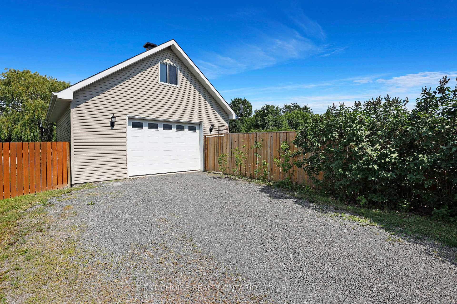 Photo 19 of 5857 Trudeau Avenue, Ottawa, Vars Village — HOMEH