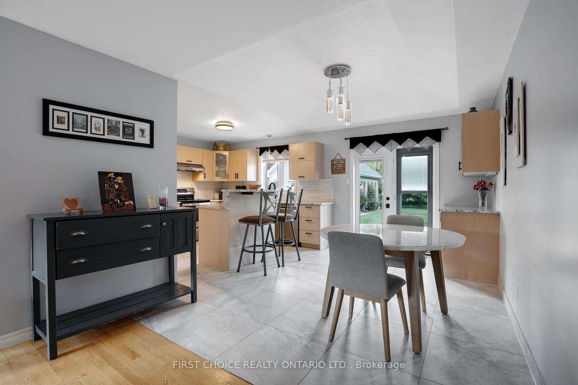 Photo 23 of 5857 Trudeau Avenue, Ottawa, Vars Village — HOMEH