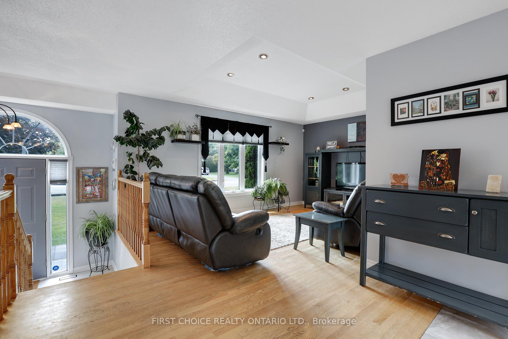 Photo 24 of 5857 Trudeau Avenue, Ottawa, Vars Village — HOMEH