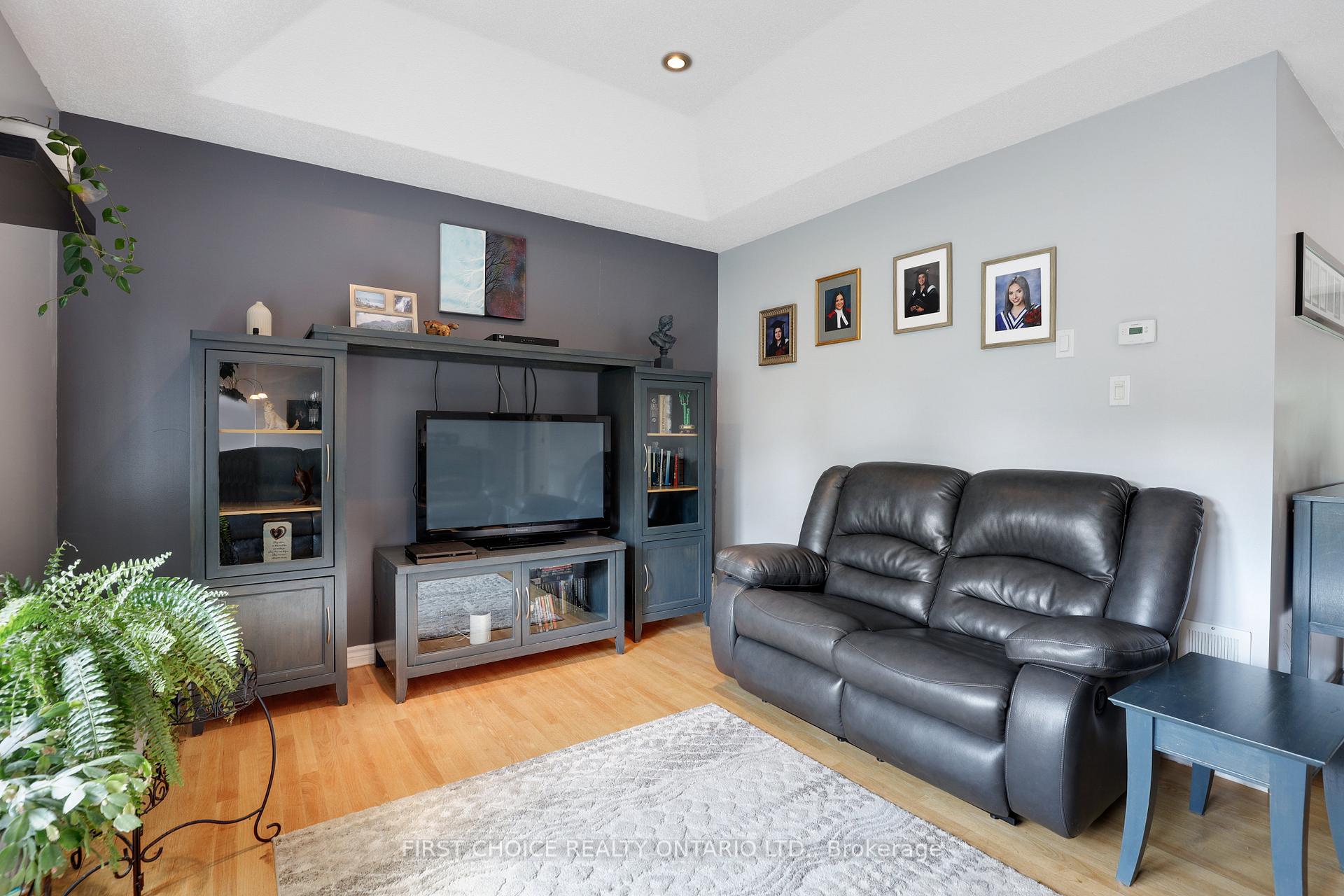 Photo 26 of 5857 Trudeau Avenue, Ottawa, Vars Village — HOMEH