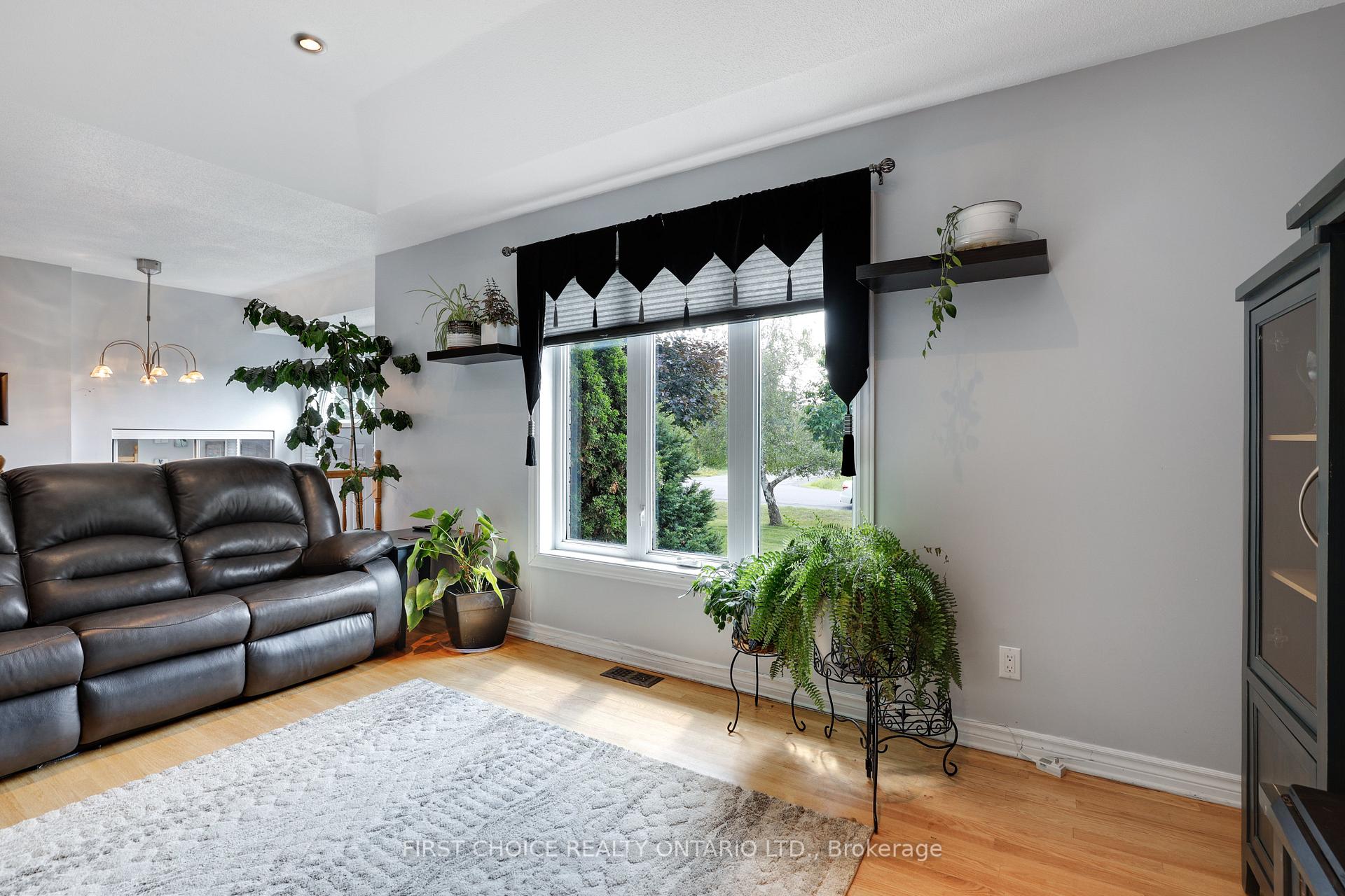 Photo 27 of 5857 Trudeau Avenue, Ottawa, Vars Village — HOMEH