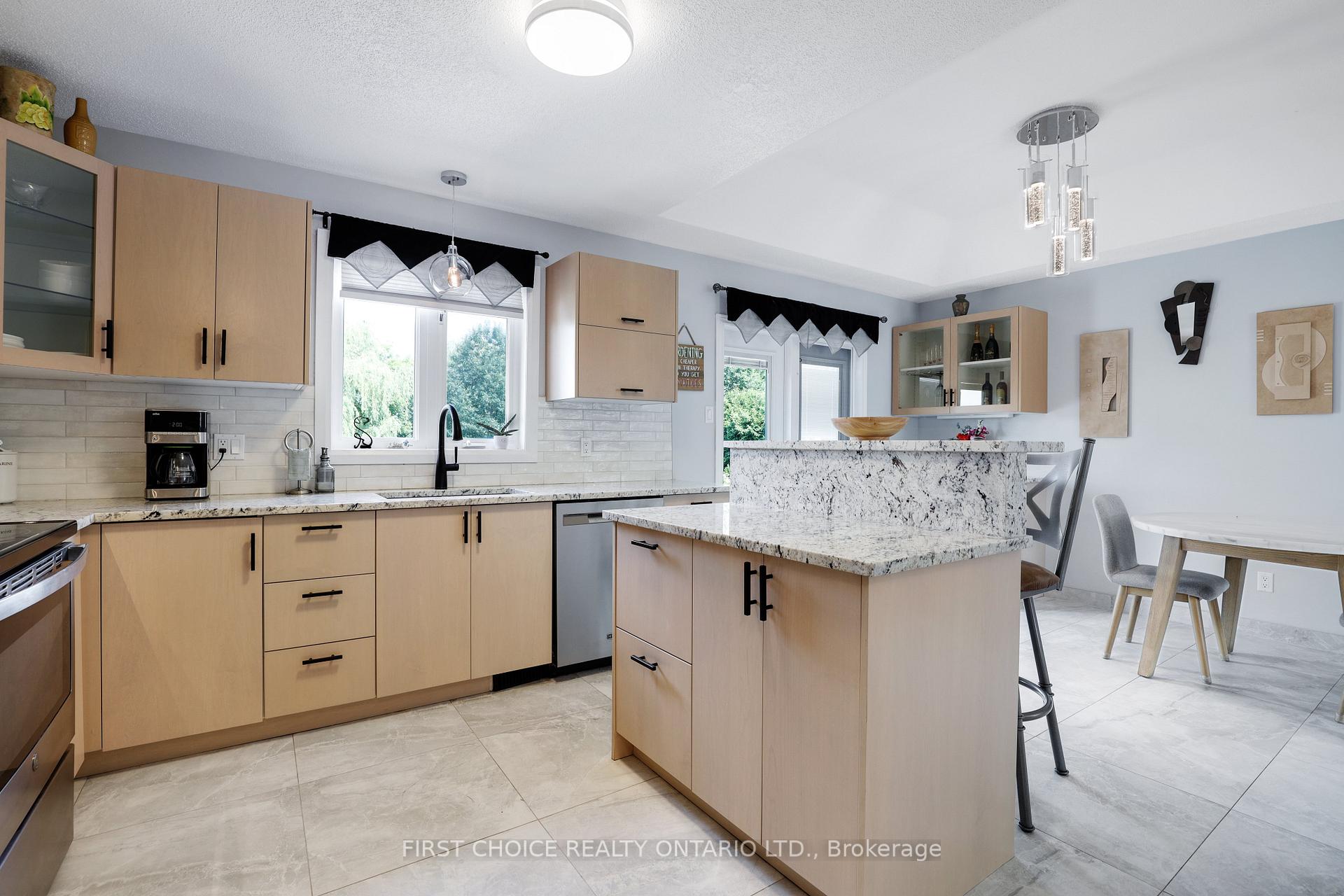 Photo 34 of 5857 Trudeau Avenue, Ottawa, Vars Village — HOMEH