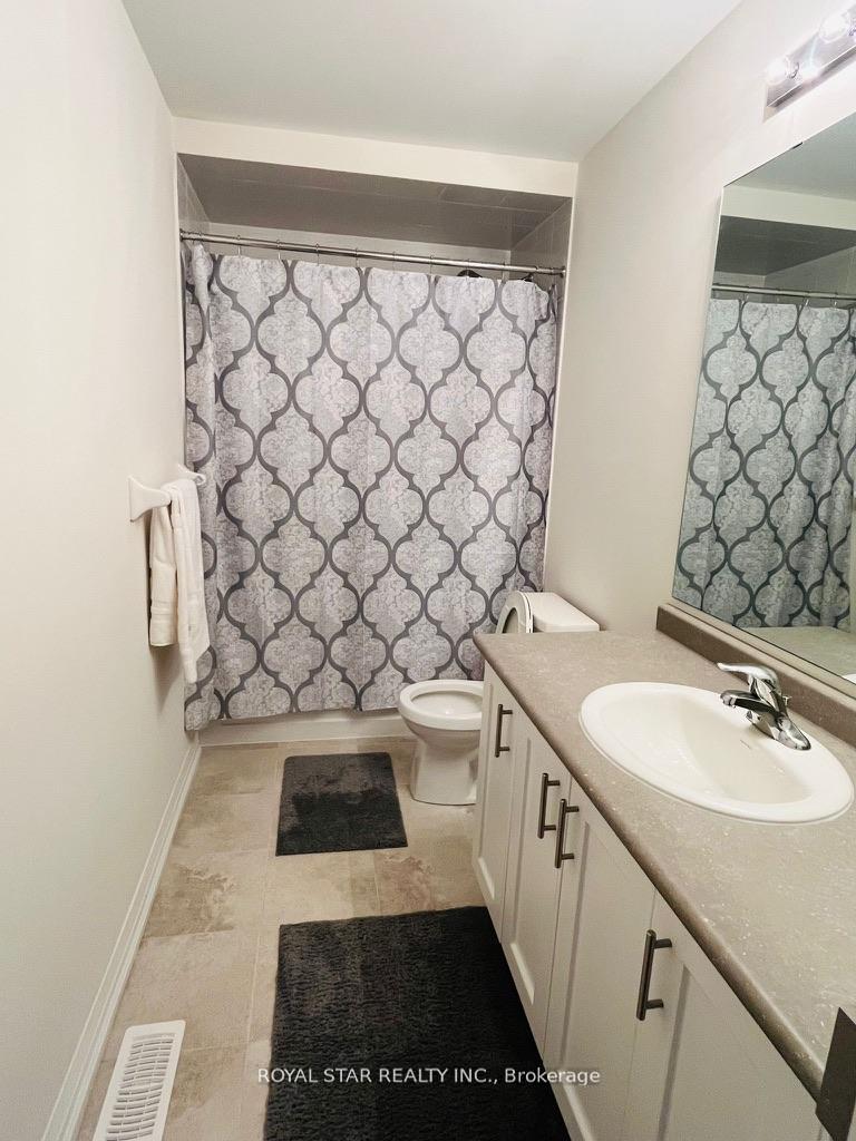 Photo 14 of 7 Federica Crescent, Wasaga Beach — HOMEH