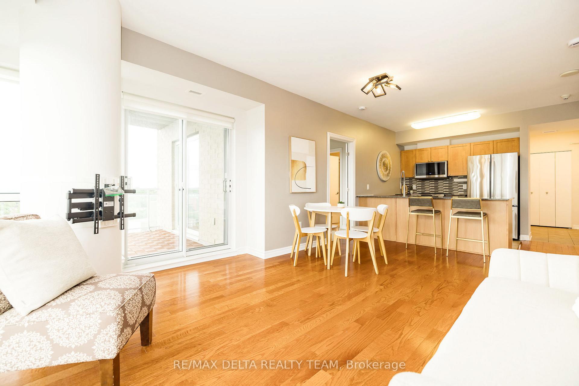 Photo 6 of Unit 1207, 70 Landry Street, Ottawa, Vanier — HOMEH