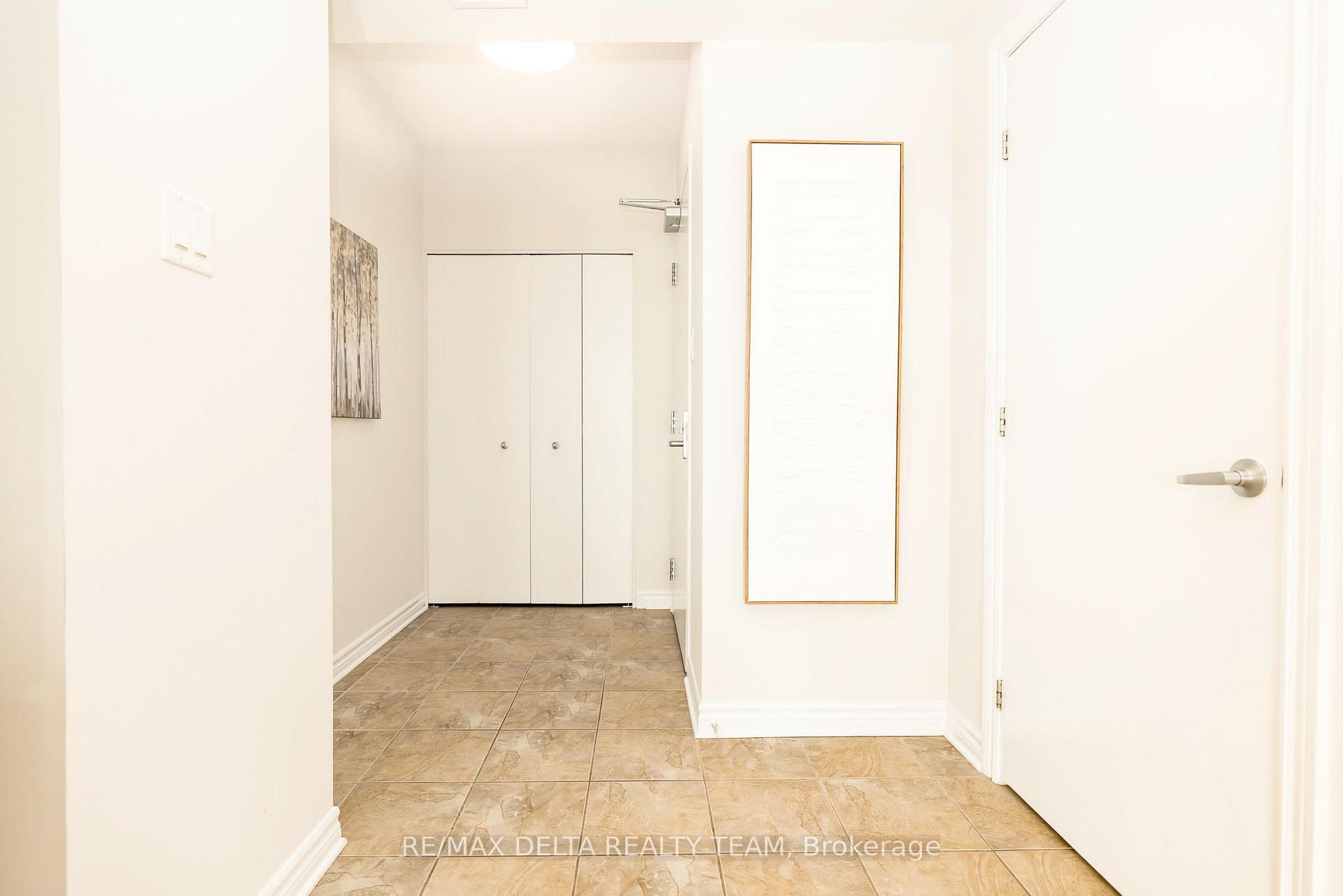 Photo 10 of Unit 1207, 70 Landry Street, Ottawa, Vanier — HOMEH