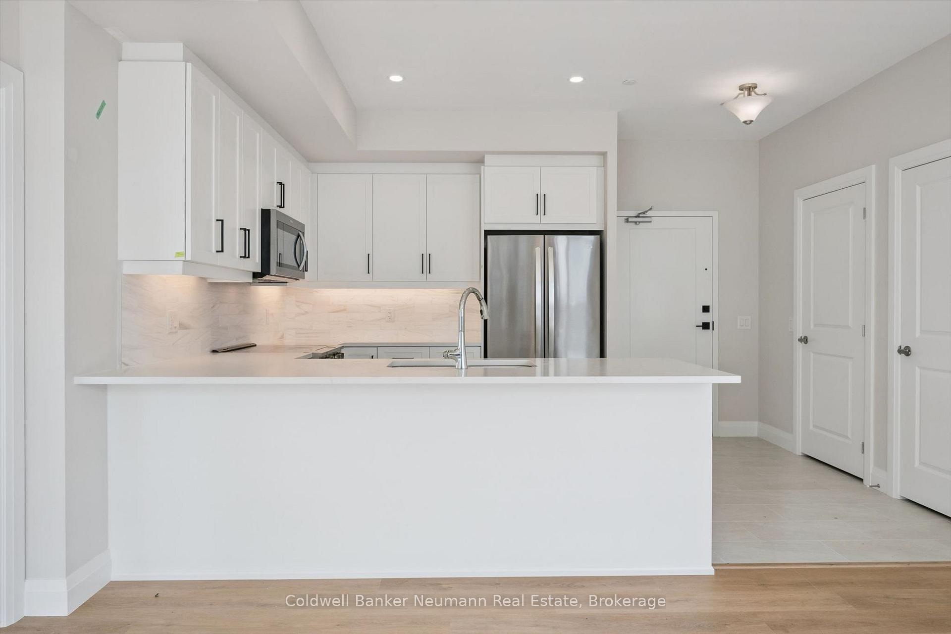 Photo 8 of Unit 804, 1882 Gordon Street, Guelph, Pineridge/Westminster Woods — HOMEH