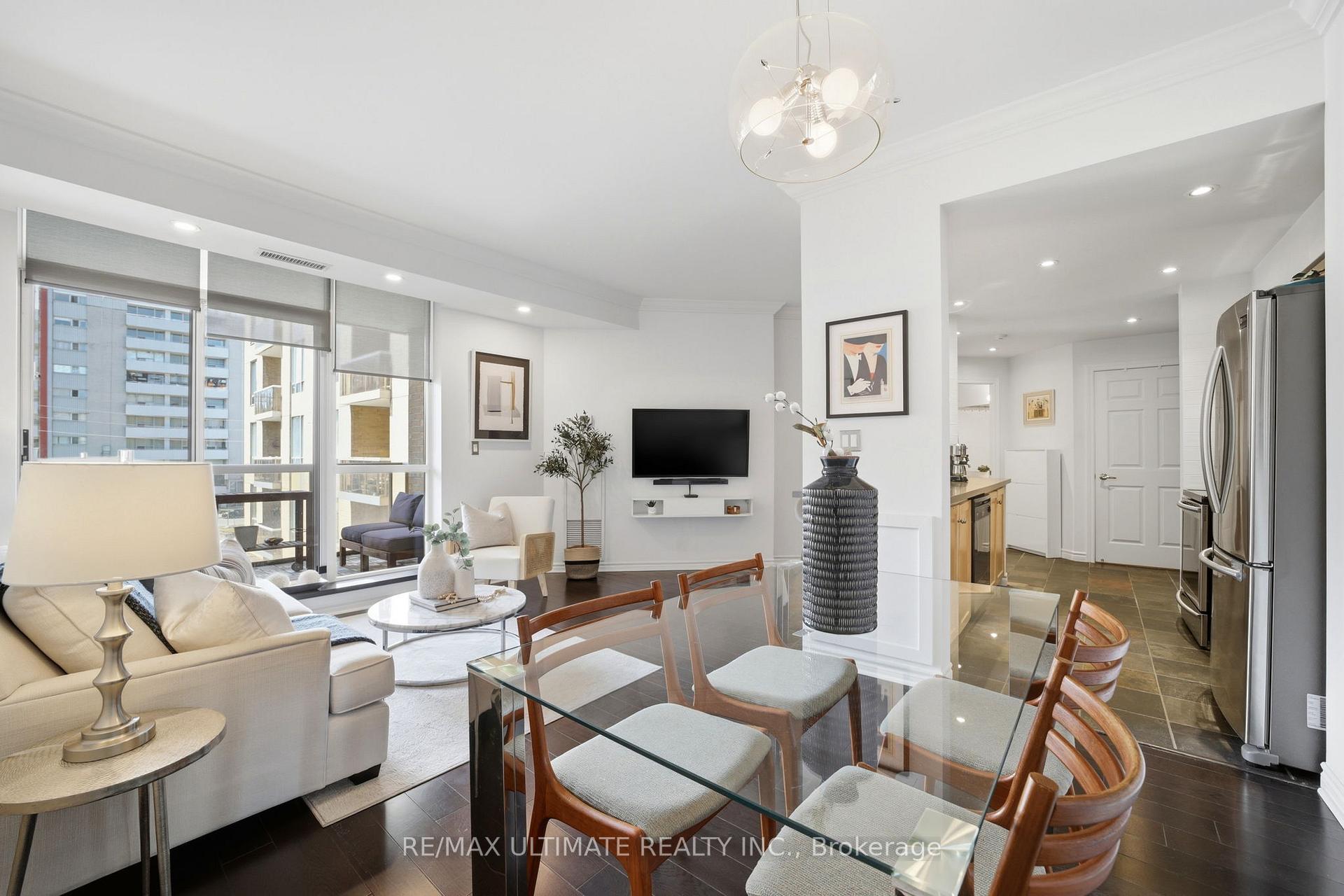 Photo 9 of Unit 405, 1750 Bayview Avenue, Toronto, Mount Pleasant East — HOMEH