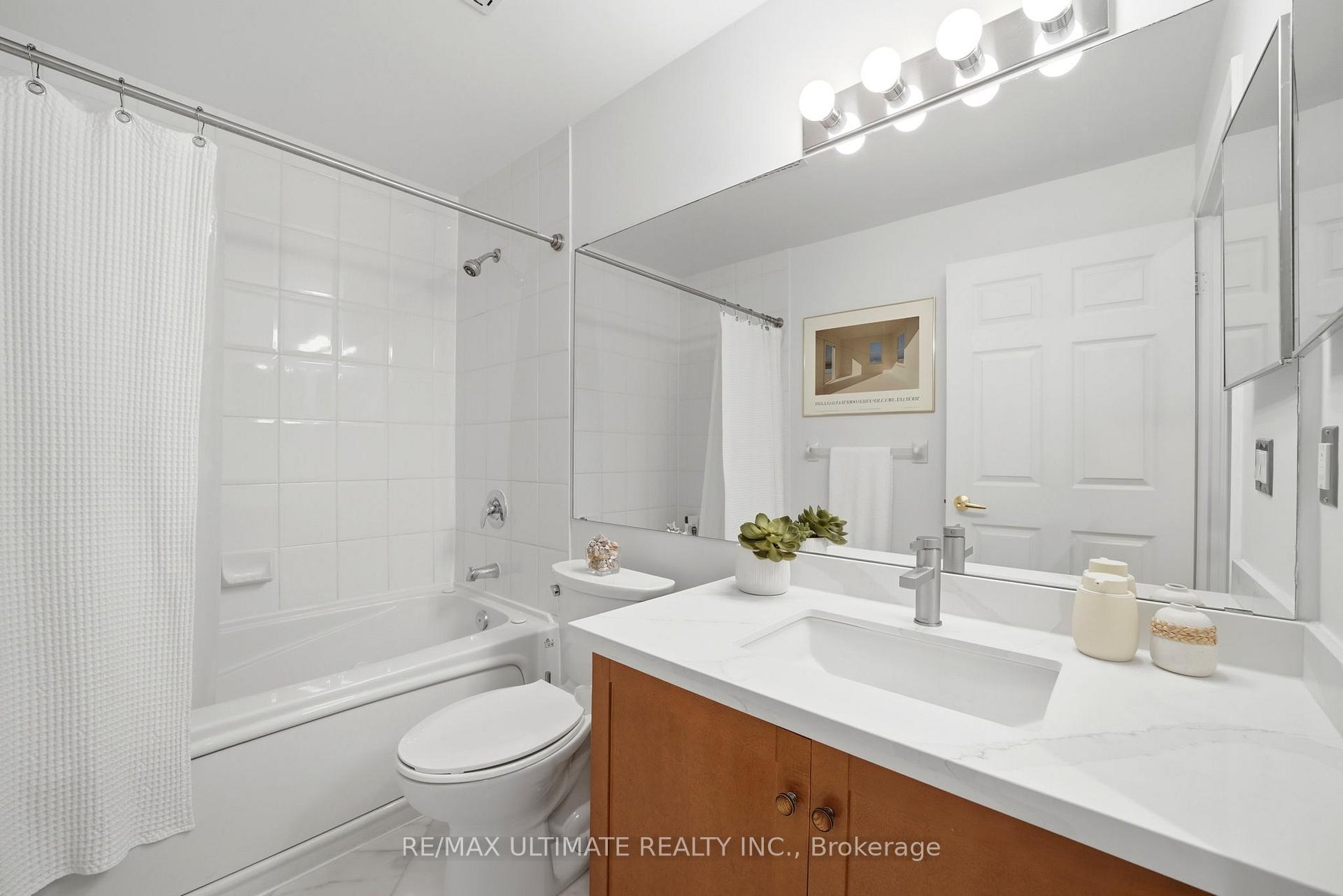 Photo 22 of Unit 405, 1750 Bayview Avenue, Toronto, Mount Pleasant East — HOMEH