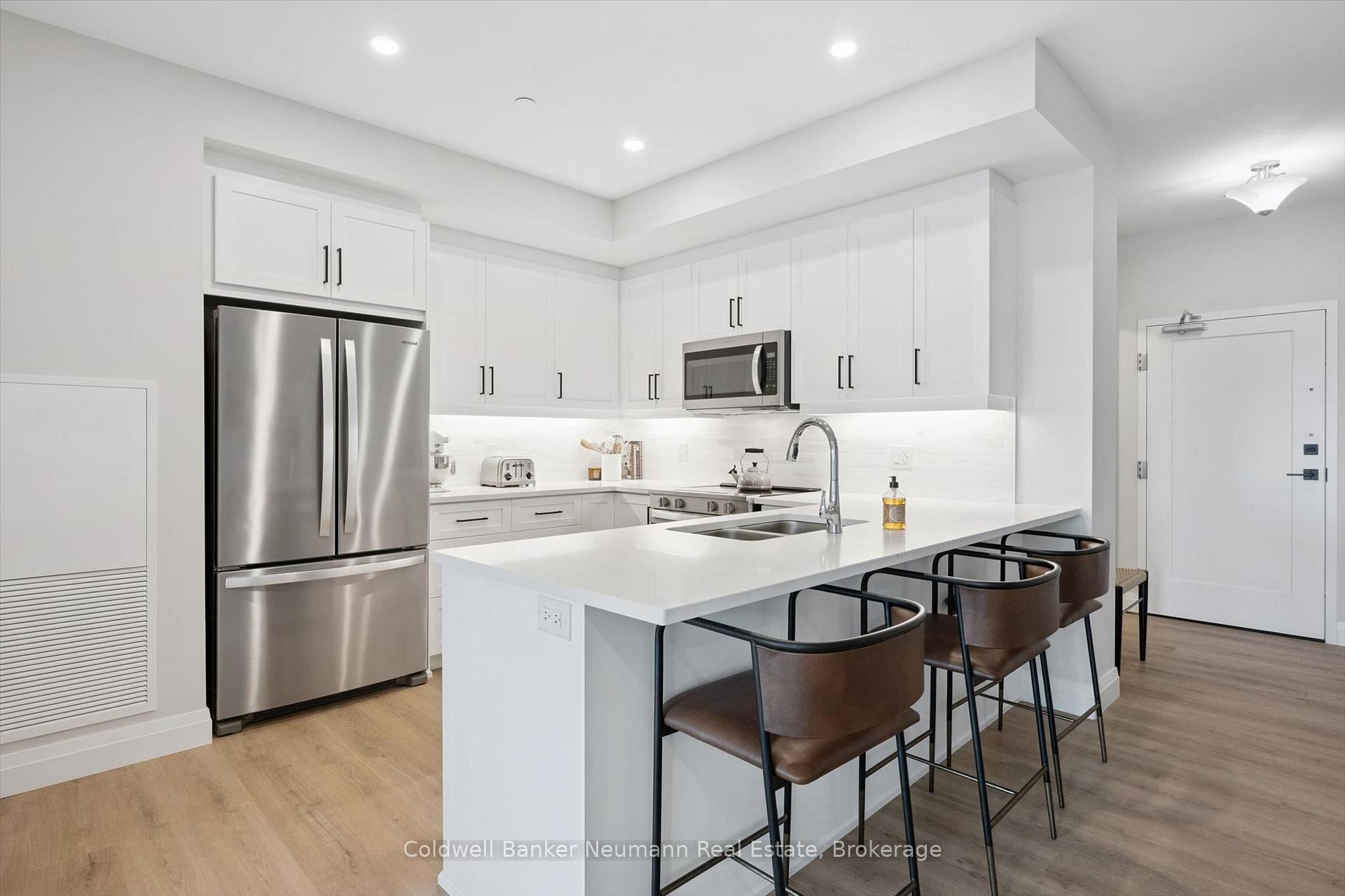 Photo 10 of Unit 521, 1882 Gordon Street, Guelph, Pineridge/Westminster Woods — HOMEH