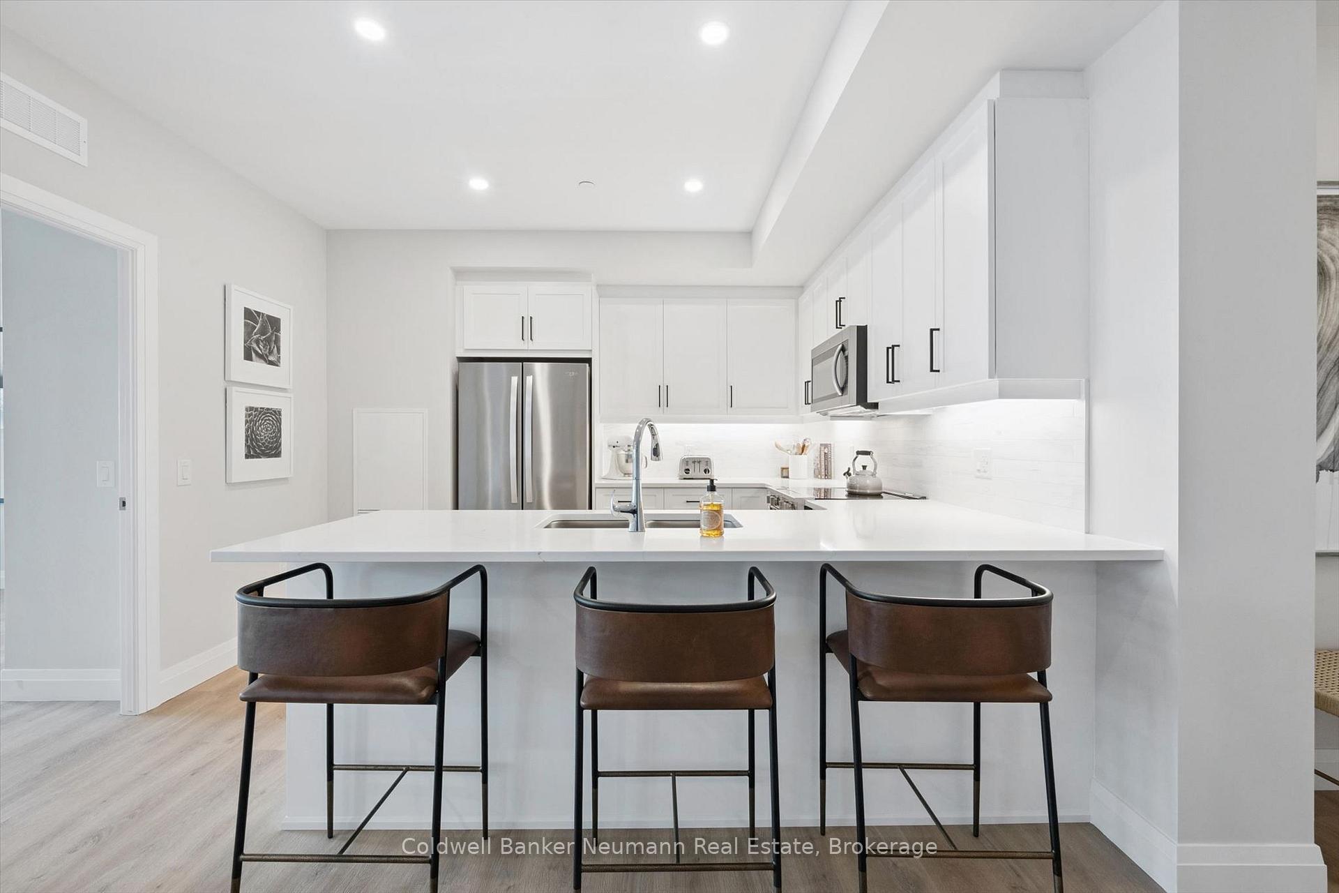 Photo 11 of Unit 521, 1882 Gordon Street, Guelph, Pineridge/Westminster Woods — HOMEH