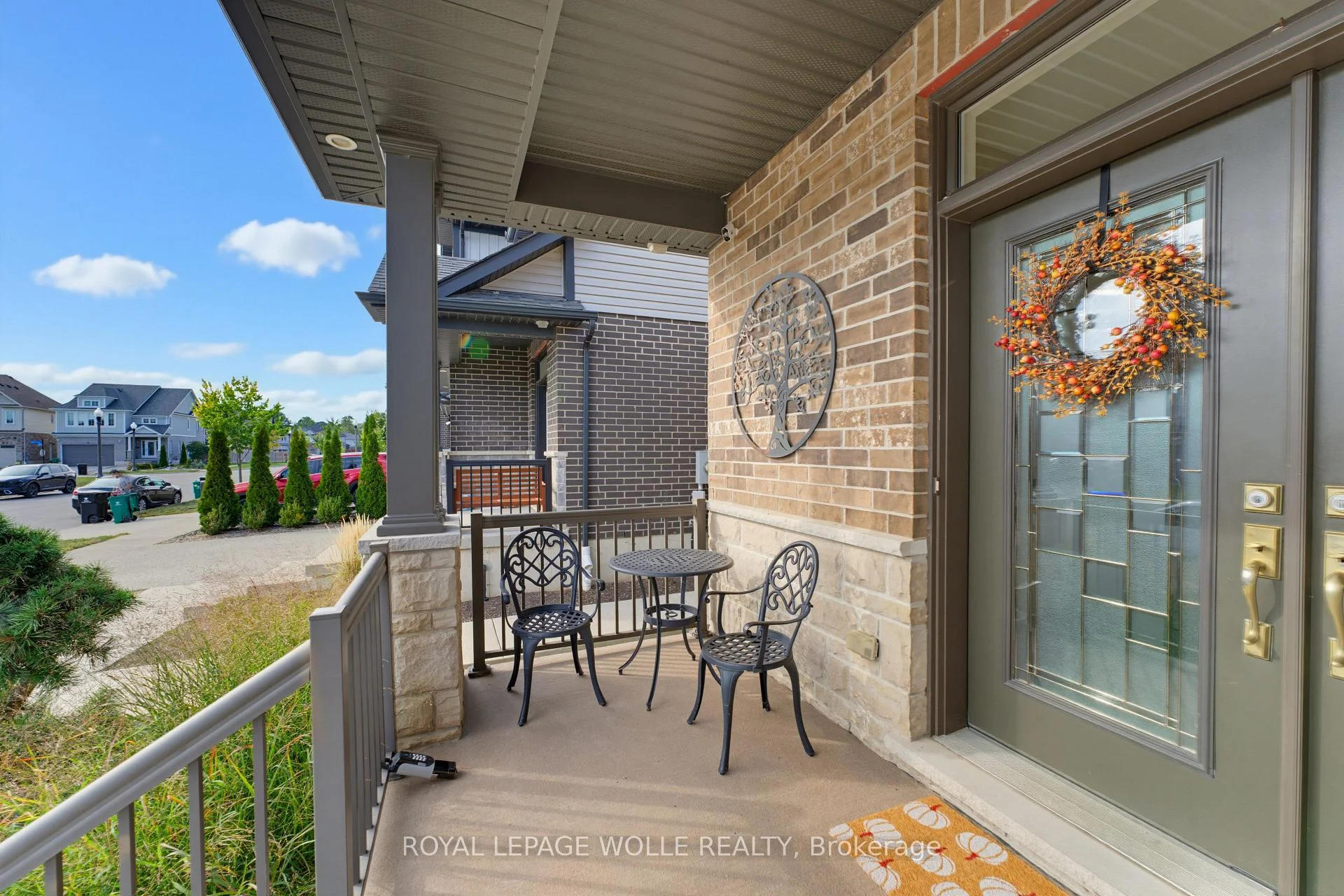 Photo 12 of 51 Netherwood Road, Kitchener, Doon South — HOMEH