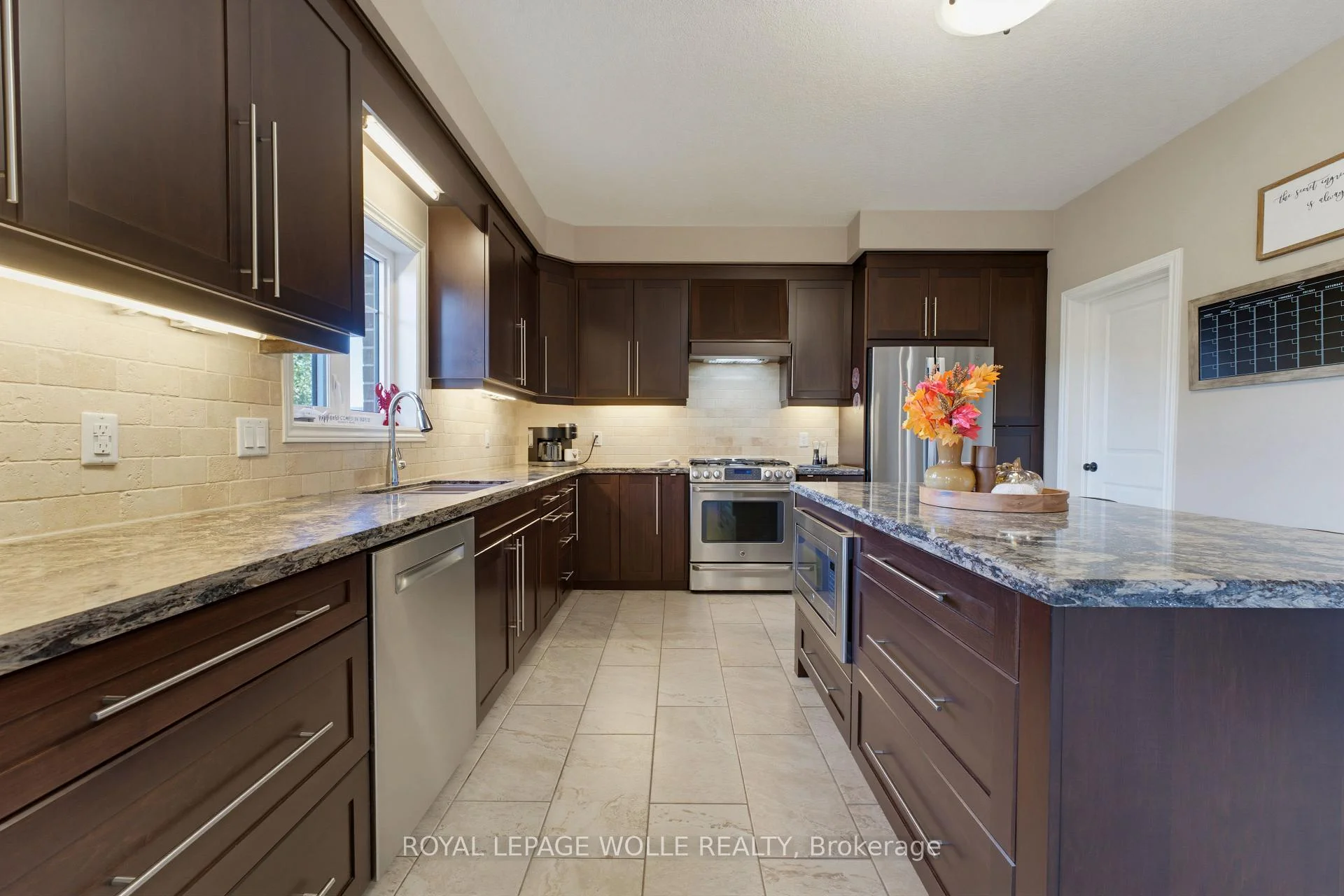 Photo 26 of 51 Netherwood Road, Kitchener, Doon South — HOMEH