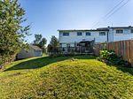 Photo 9 of 740 Krosno Boulevard, Pickering, Bay Ridges — HOMEH