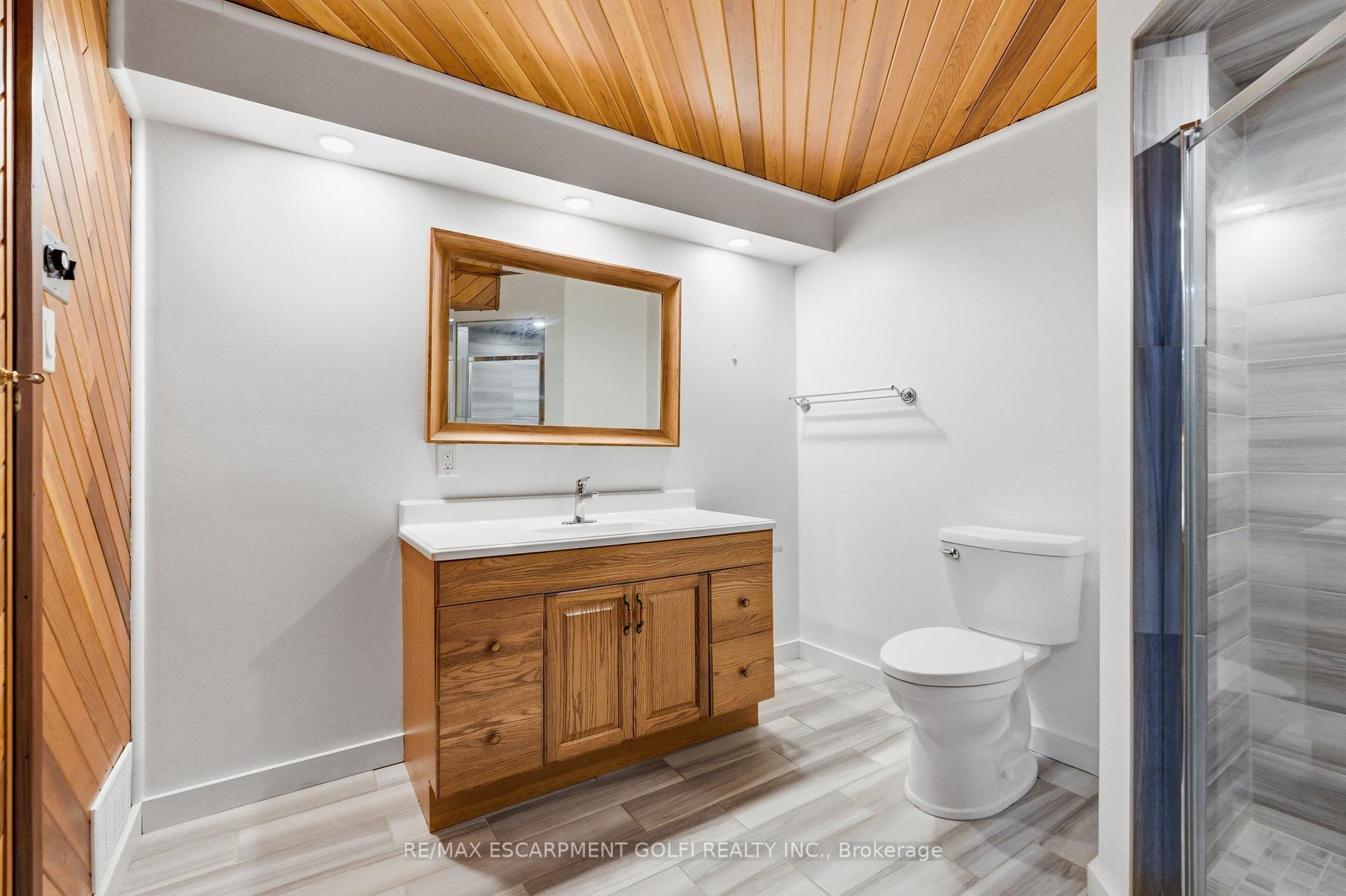 Photo 37 of 95 Birchpark Drive, Grimsby, Grimsby Beach — HOMEH
