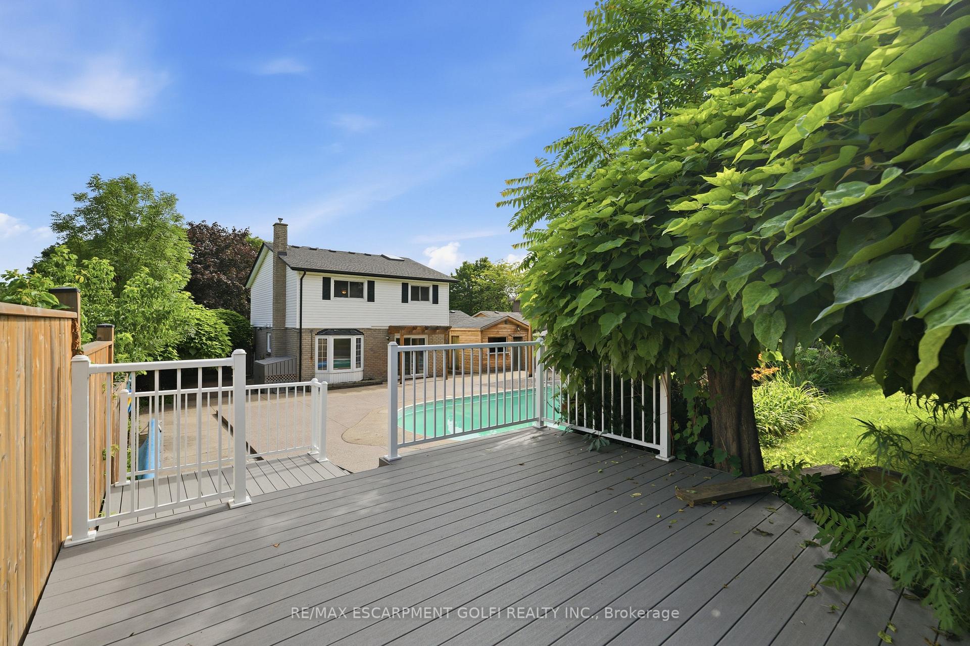 Photo 43 of 95 Birchpark Drive, Grimsby, Grimsby Beach — HOMEH