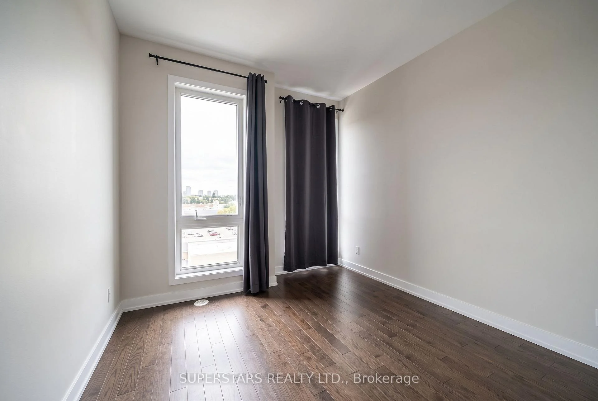 Photo 12 of 23 Mikayla Lane, Markham, Cornell — HOMEH