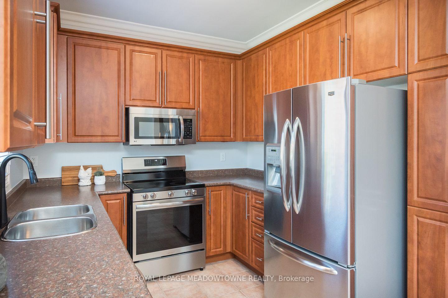 Photo 15 of 1319 Weller Cross, Milton, Dempsey — HOMEH