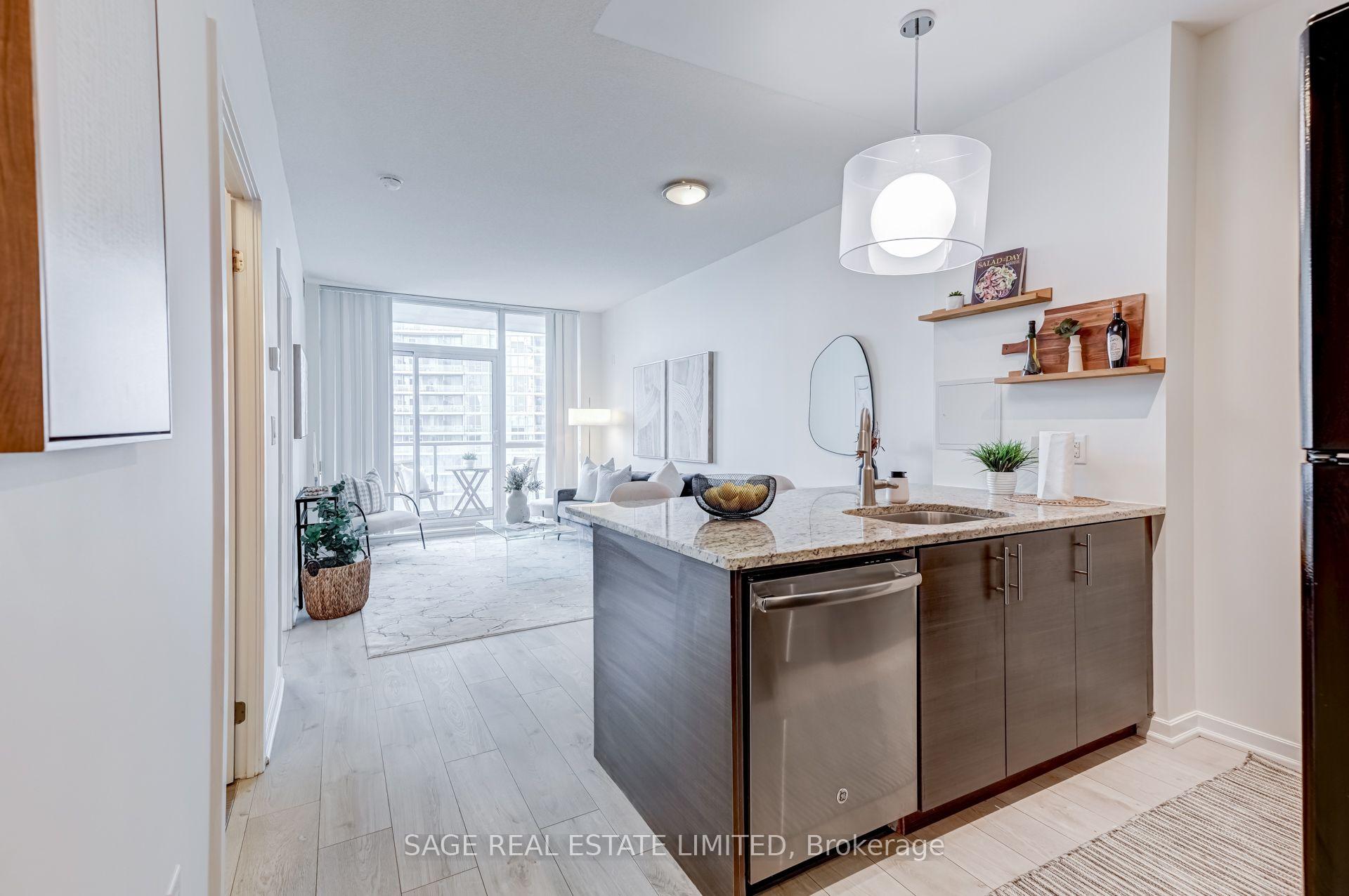 Photo 4 of Unit 1303, 70 Forest Manor Road, North York, Henry Farm — HOMEH