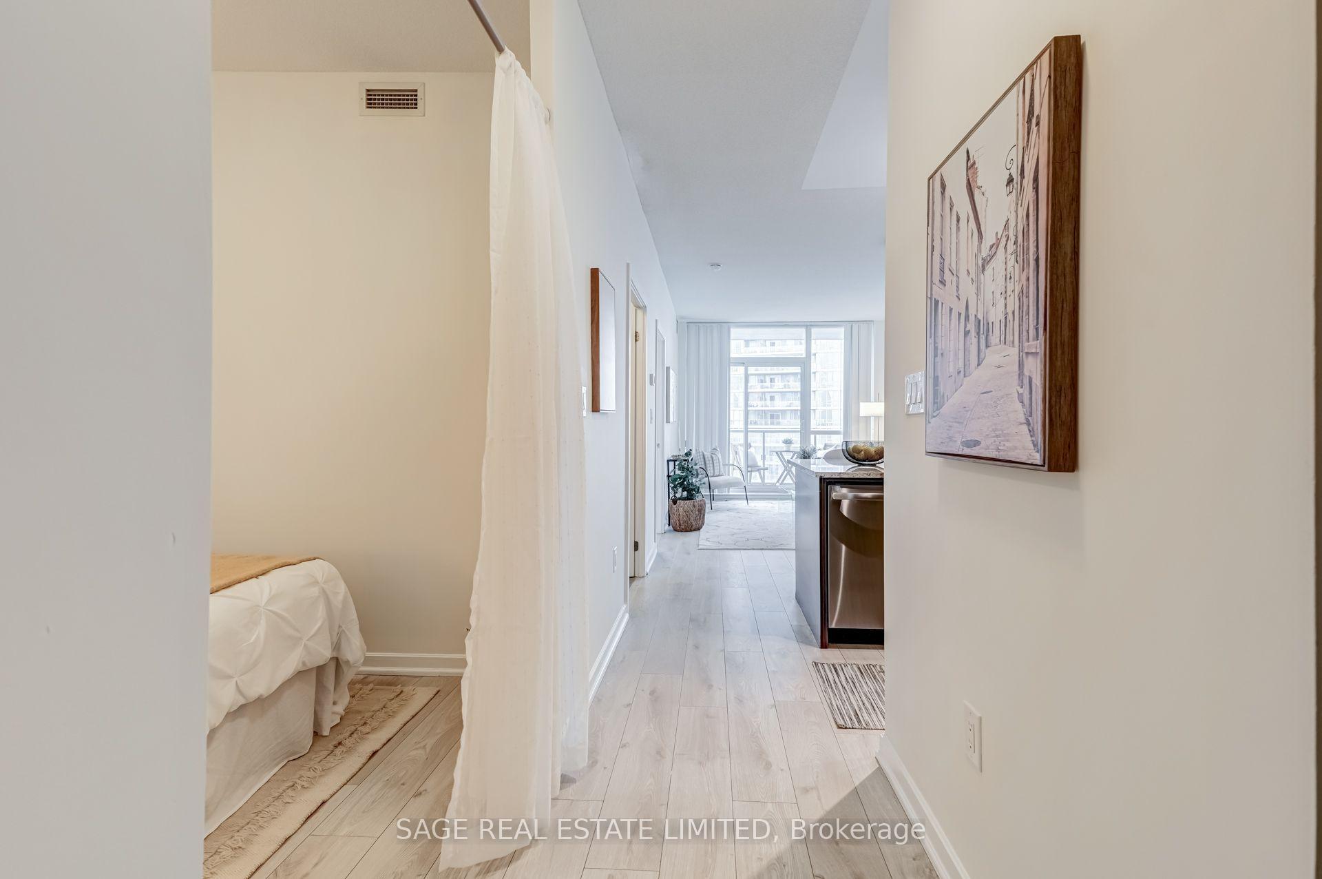 Photo 18 of Unit 1303, 70 Forest Manor Road, North York, Henry Farm — HOMEH