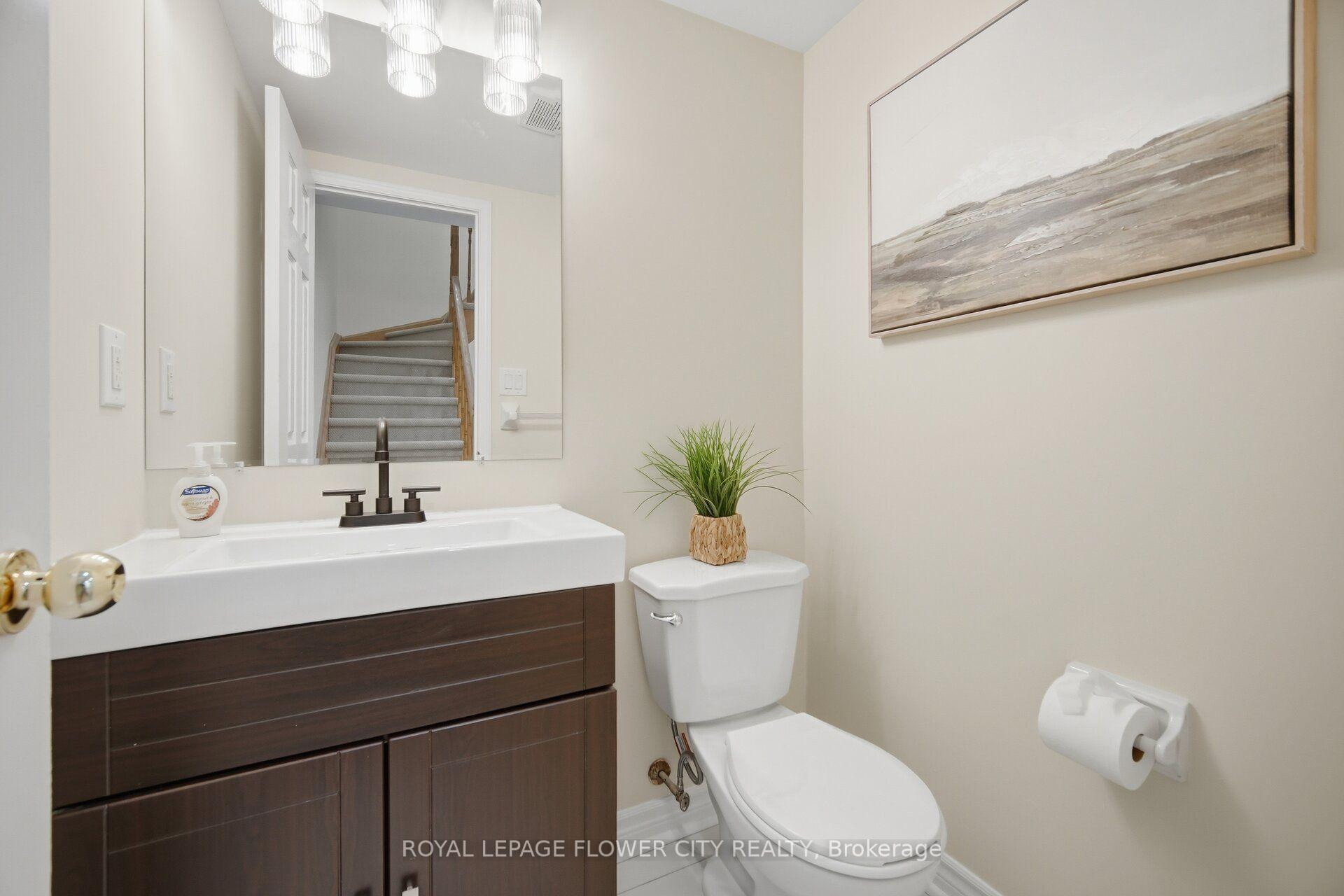 Photo 22 of 79 Bernard Avenue, Brampton, Fletcher's Creek South — HOMEH