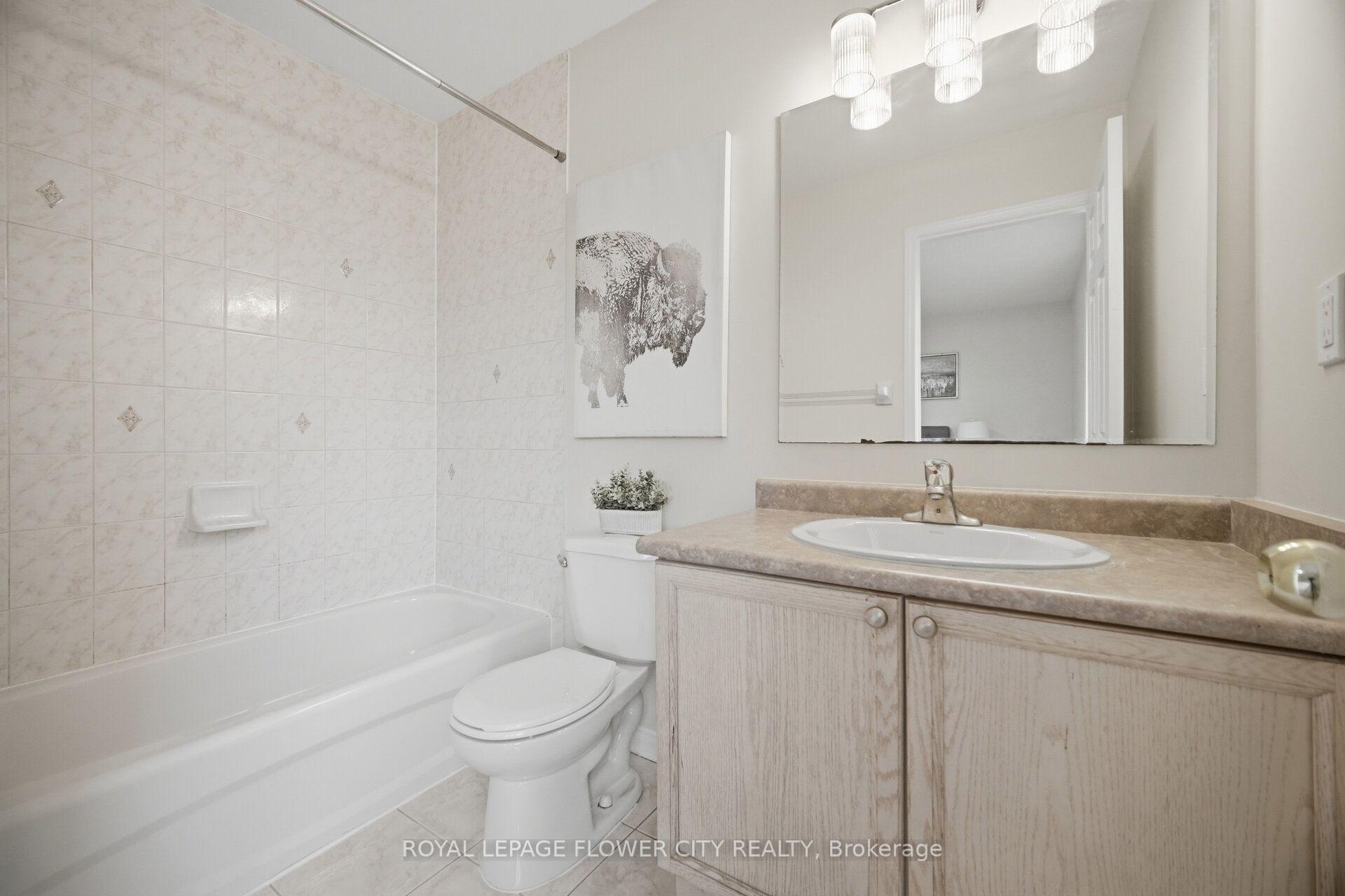 Photo 29 of 79 Bernard Avenue, Brampton, Fletcher's Creek South — HOMEH