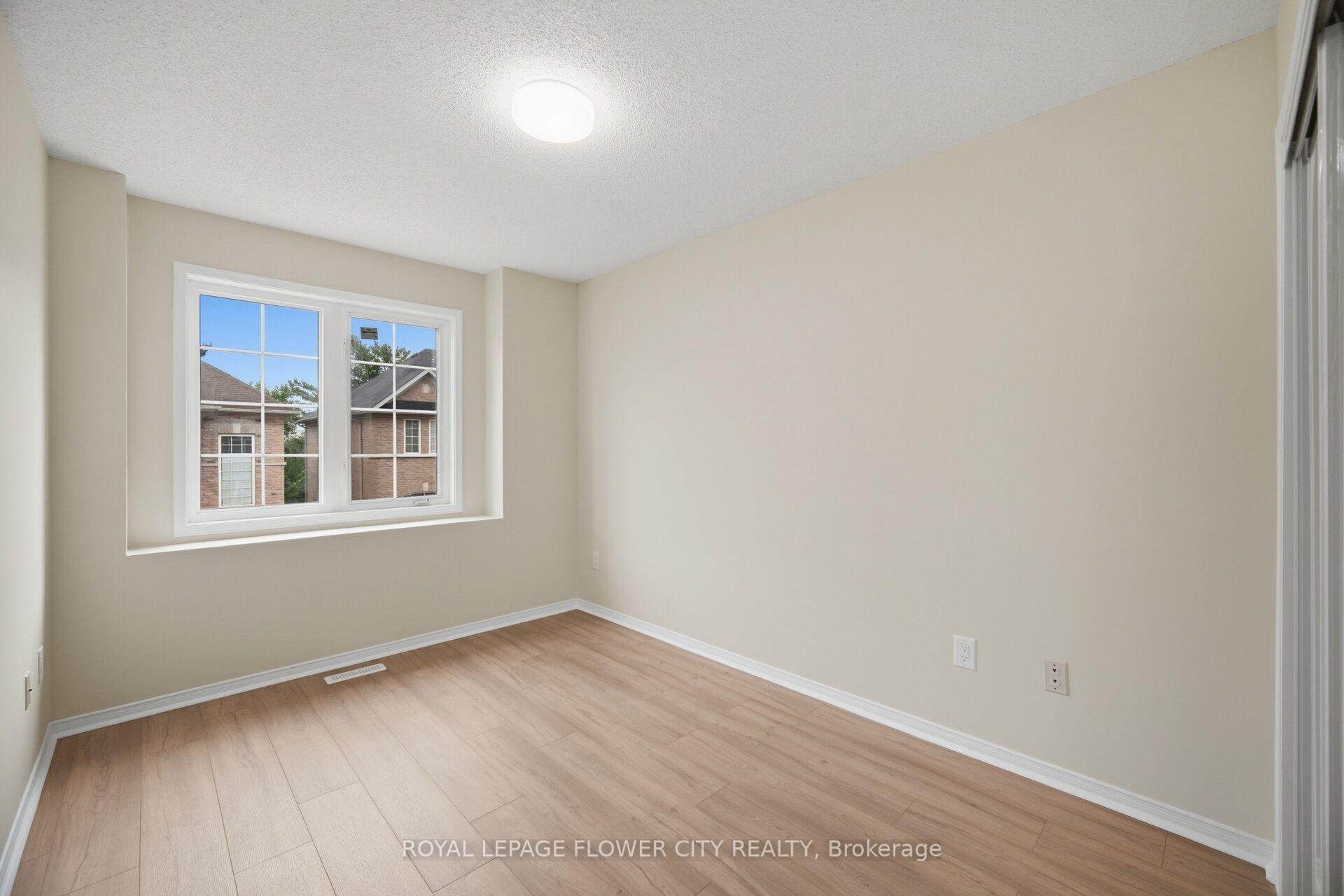 Photo 30 of 79 Bernard Avenue, Brampton, Fletcher's Creek South — HOMEH
