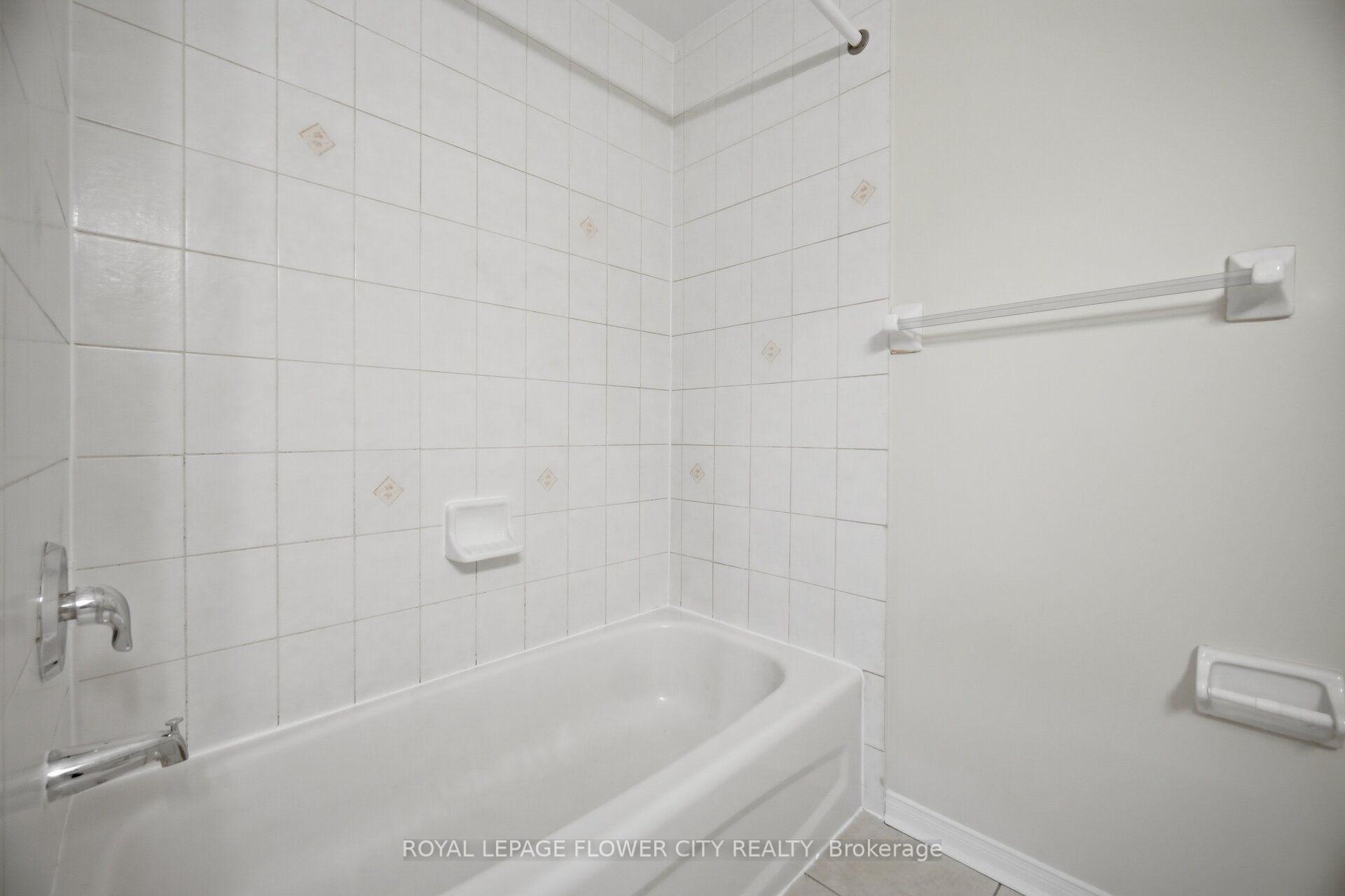 Photo 35 of 79 Bernard Avenue, Brampton, Fletcher's Creek South — HOMEH