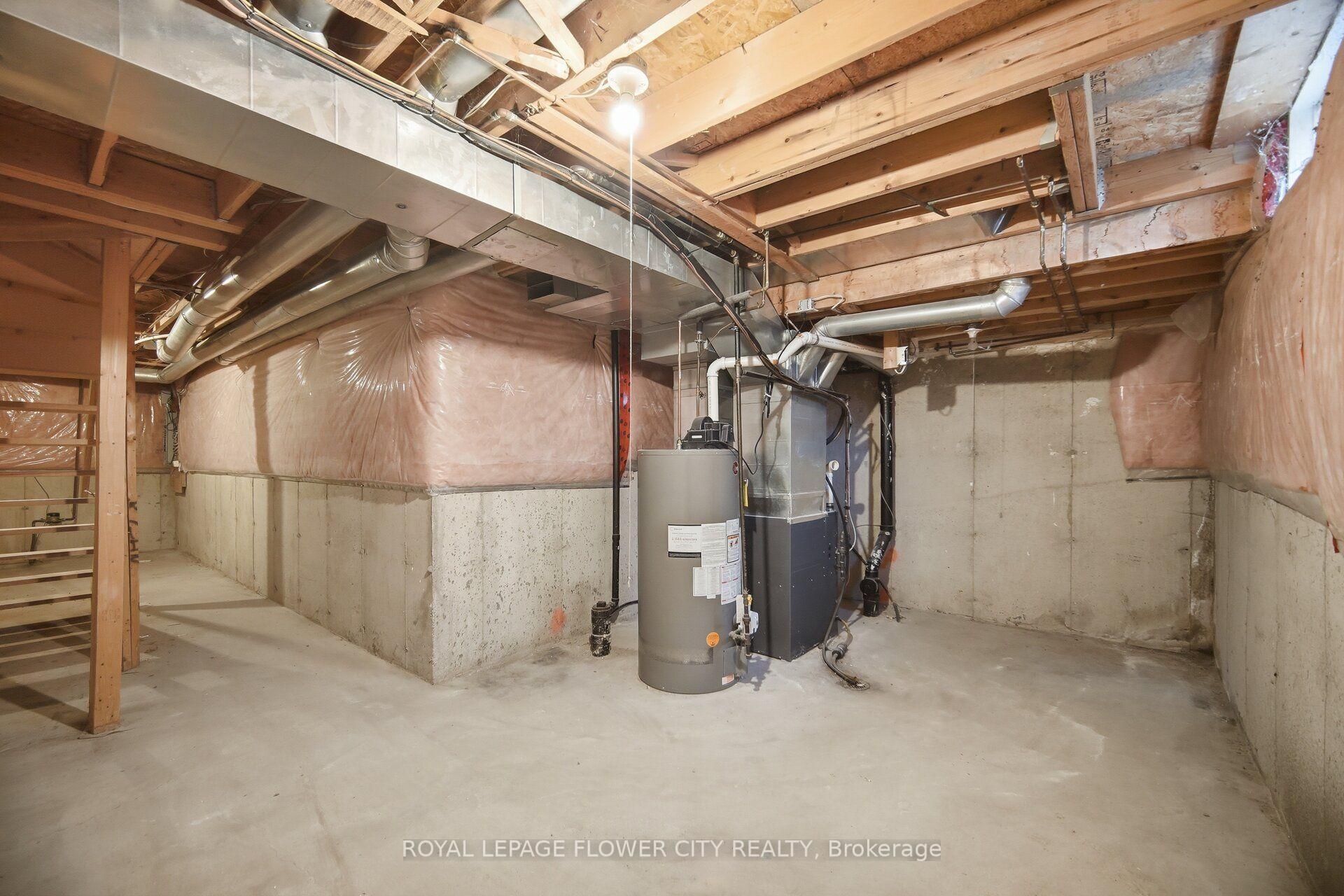 Photo 38 of 79 Bernard Avenue, Brampton, Fletcher's Creek South — HOMEH