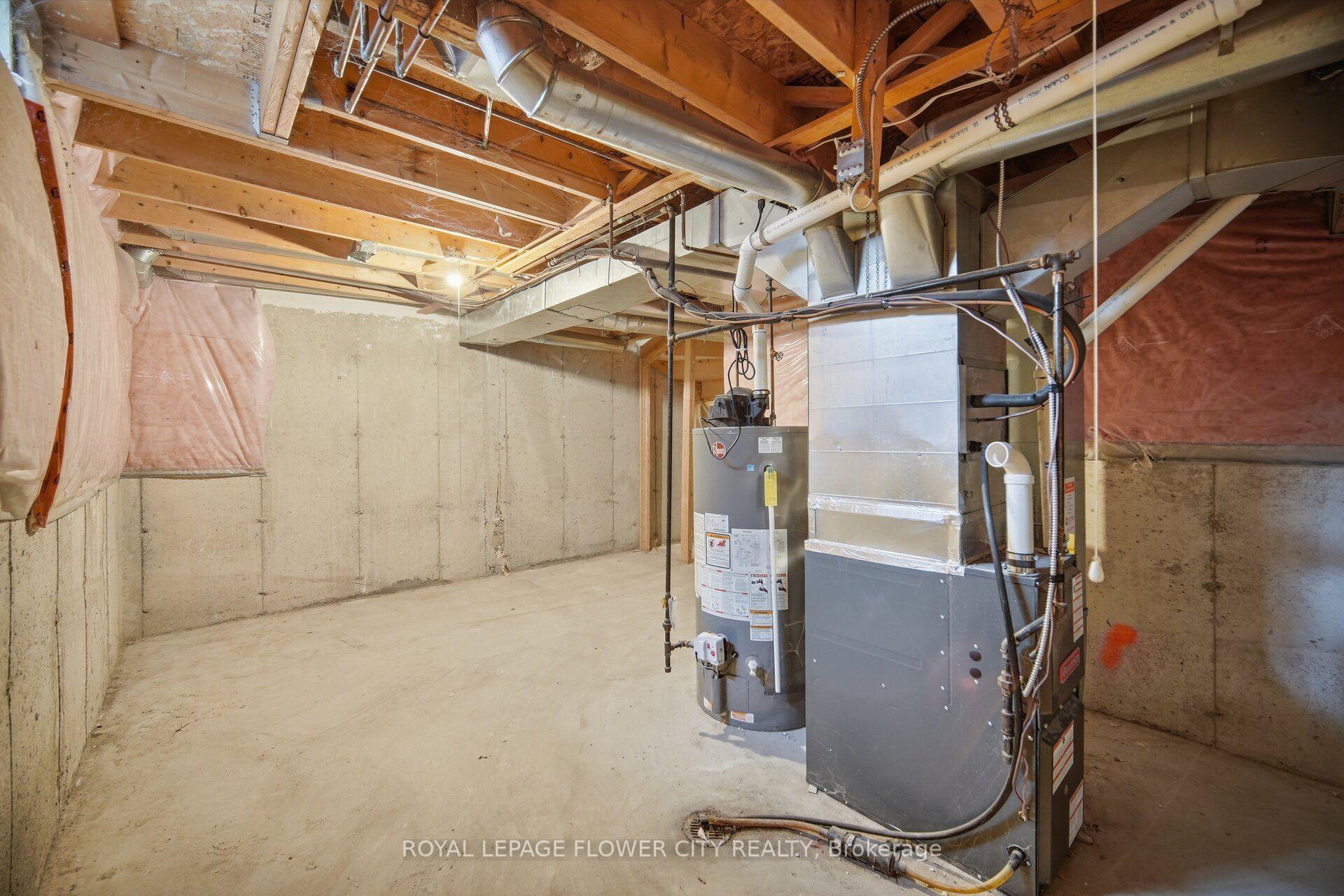 Photo 39 of 79 Bernard Avenue, Brampton, Fletcher's Creek South — HOMEH